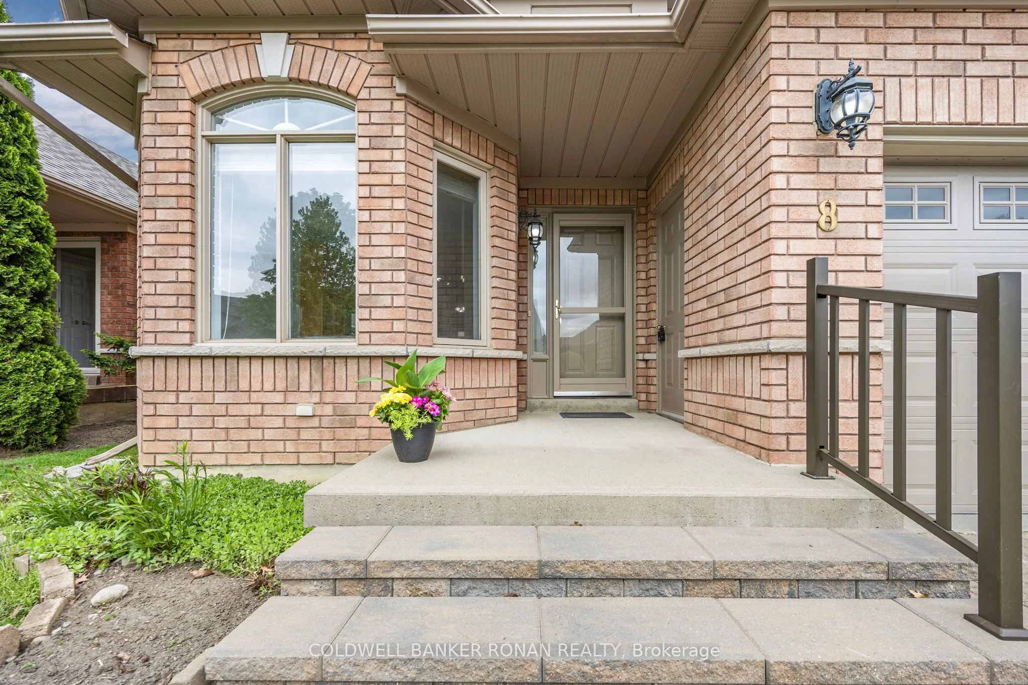 8 Malibu Manor W, #9