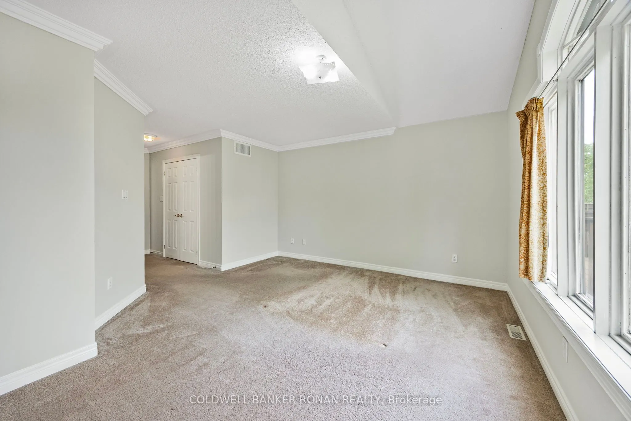 8 Malibu Manor W, #9