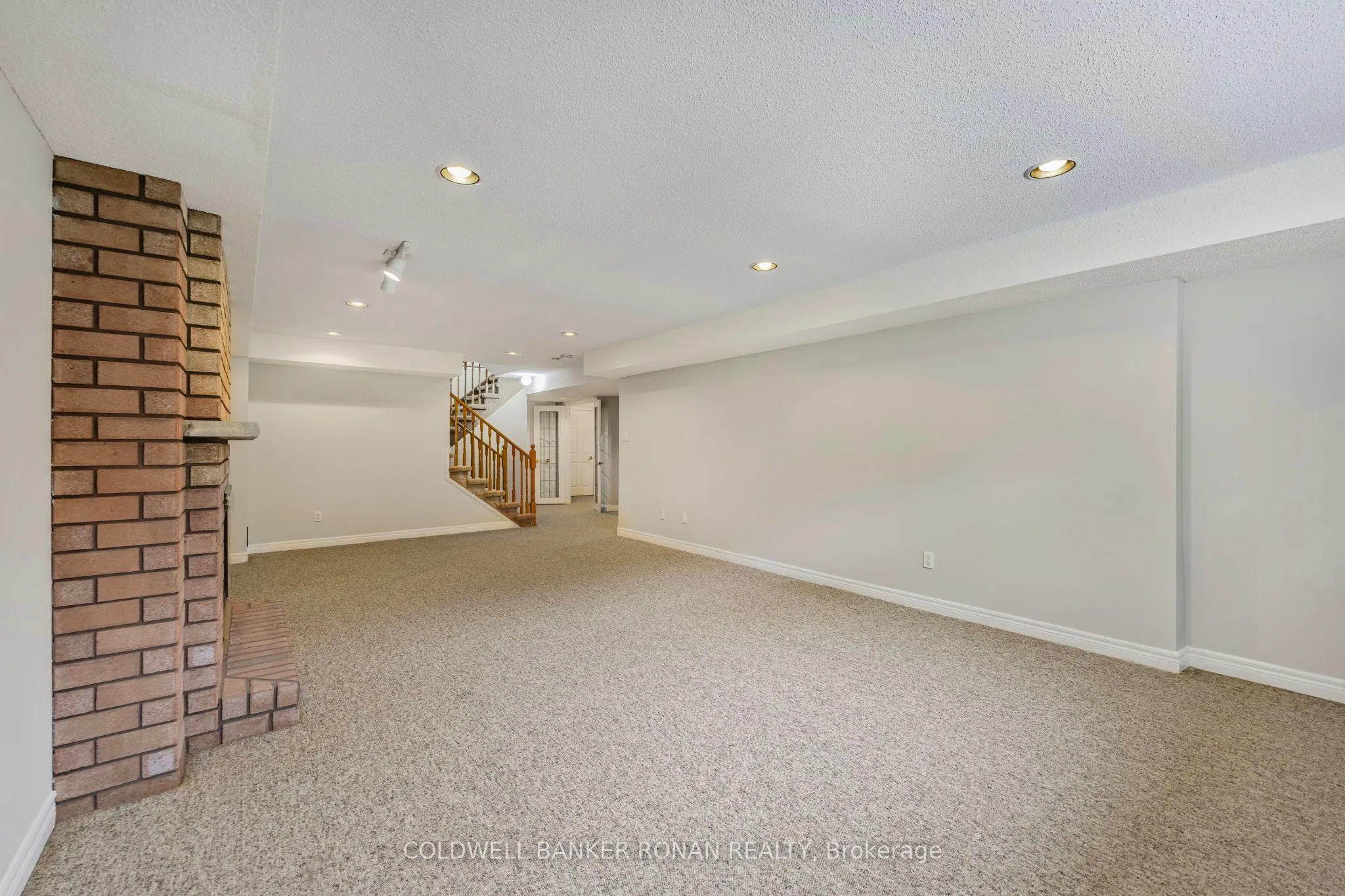 8 Malibu Manor W, #9