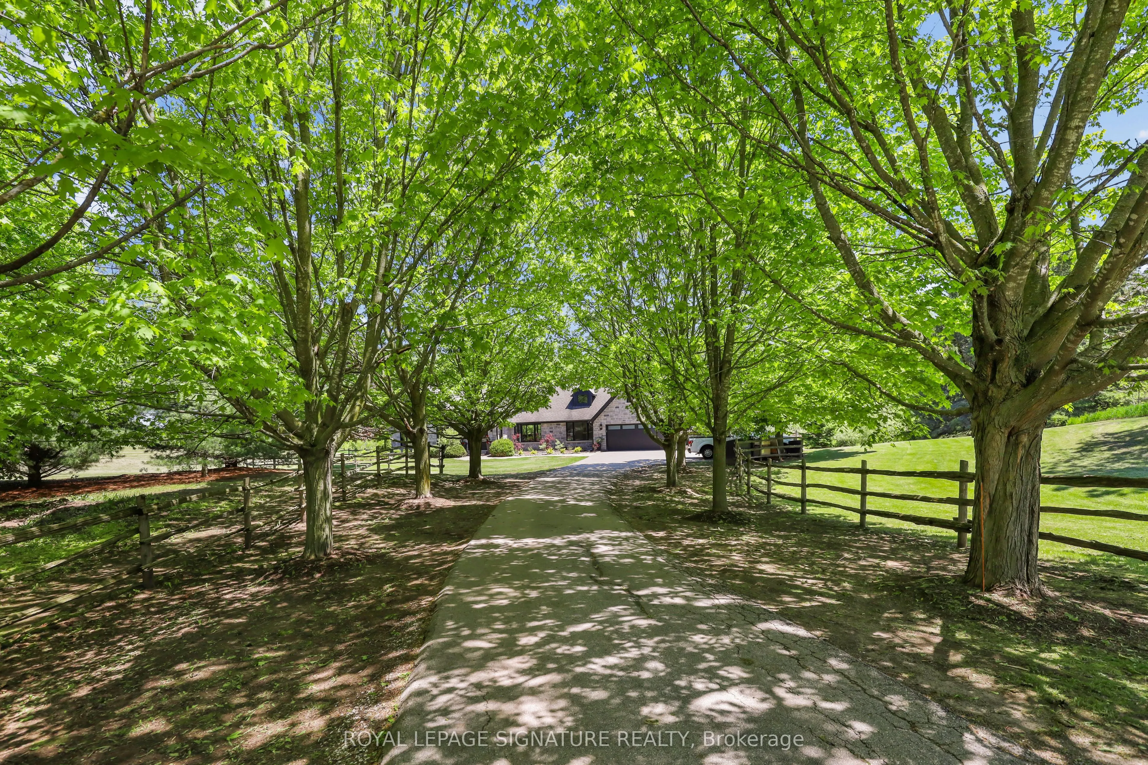 16455 11th Concession