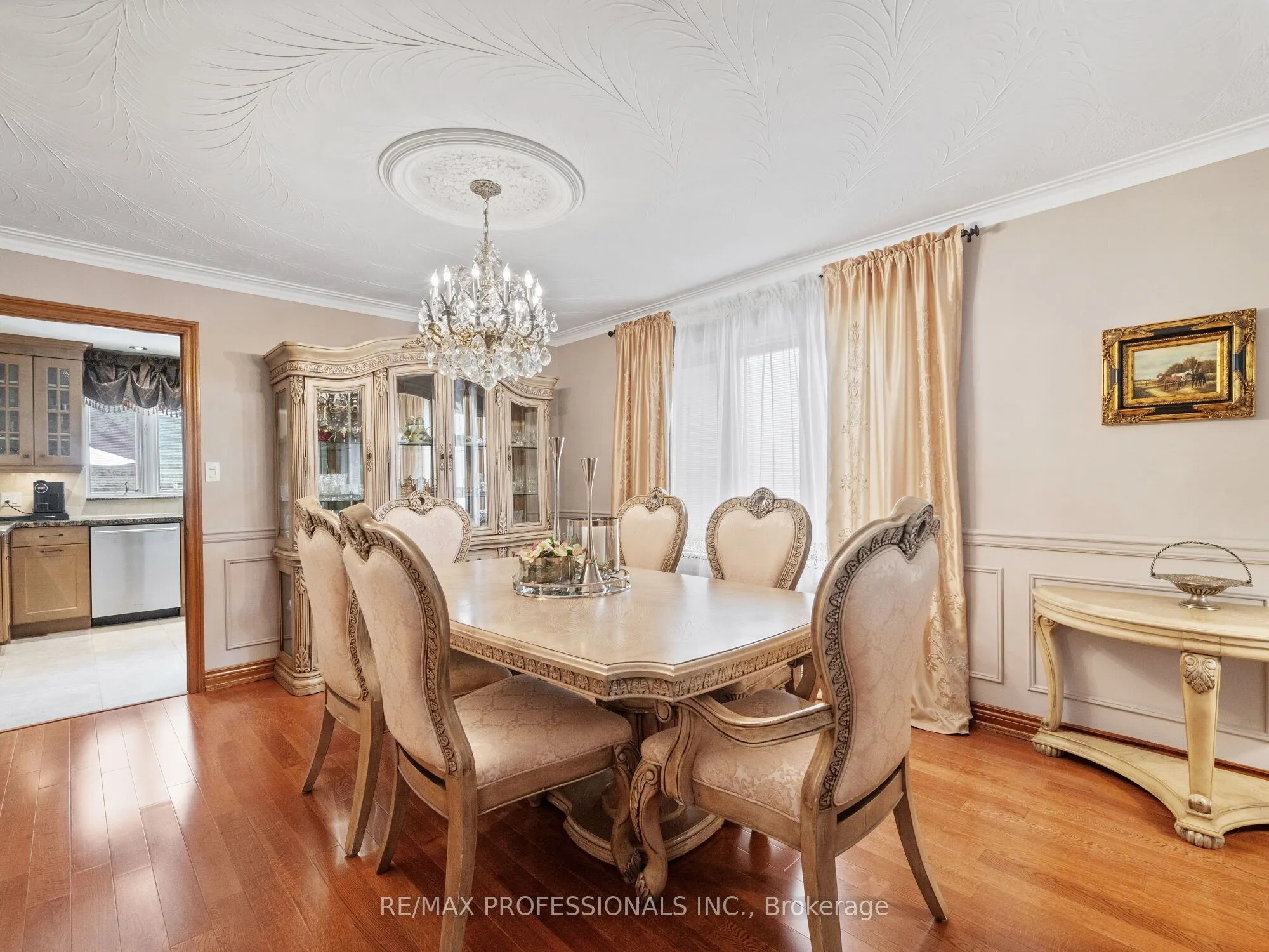 21 Majesty Court