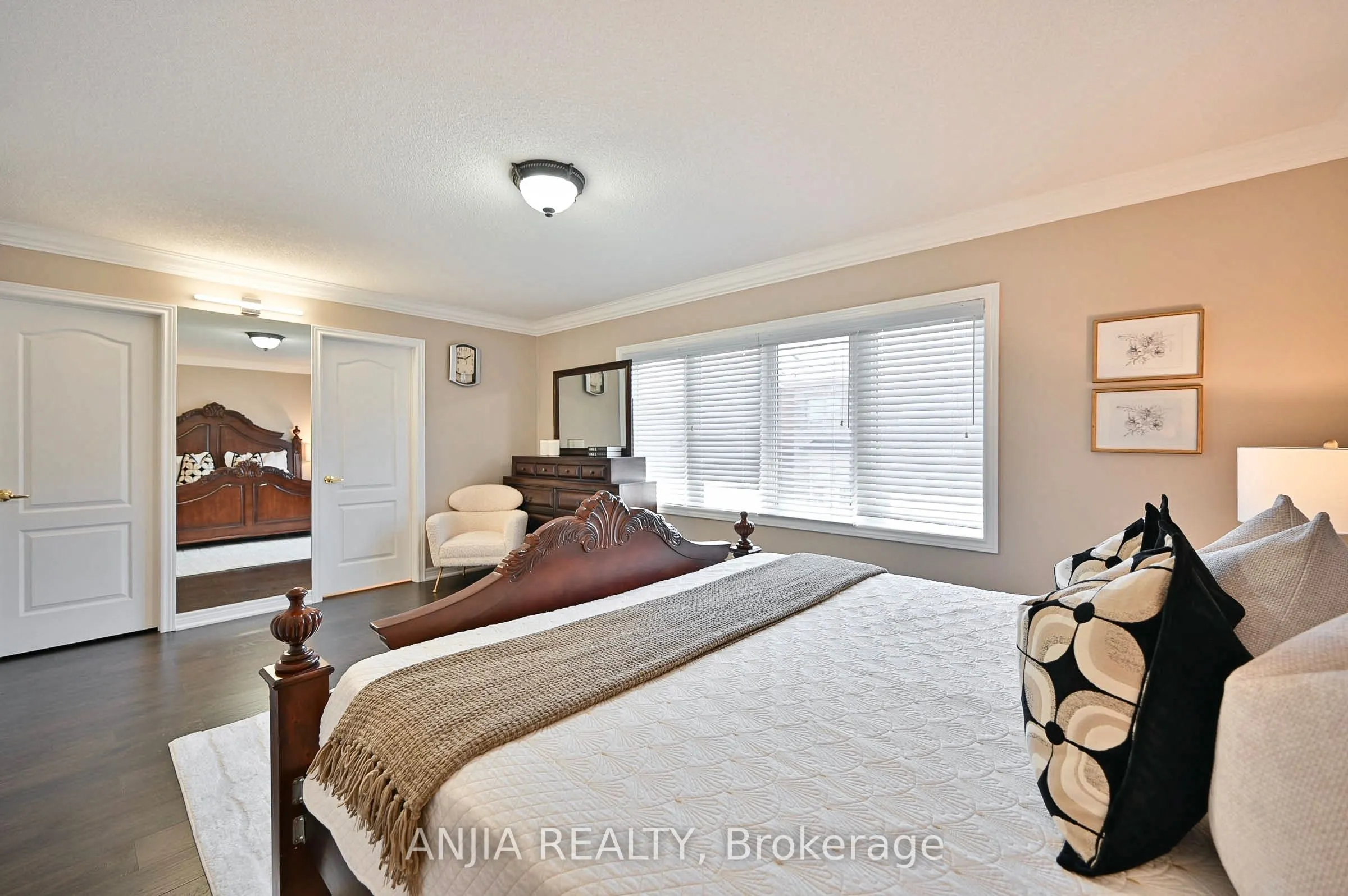 42 Grayleaf Drive