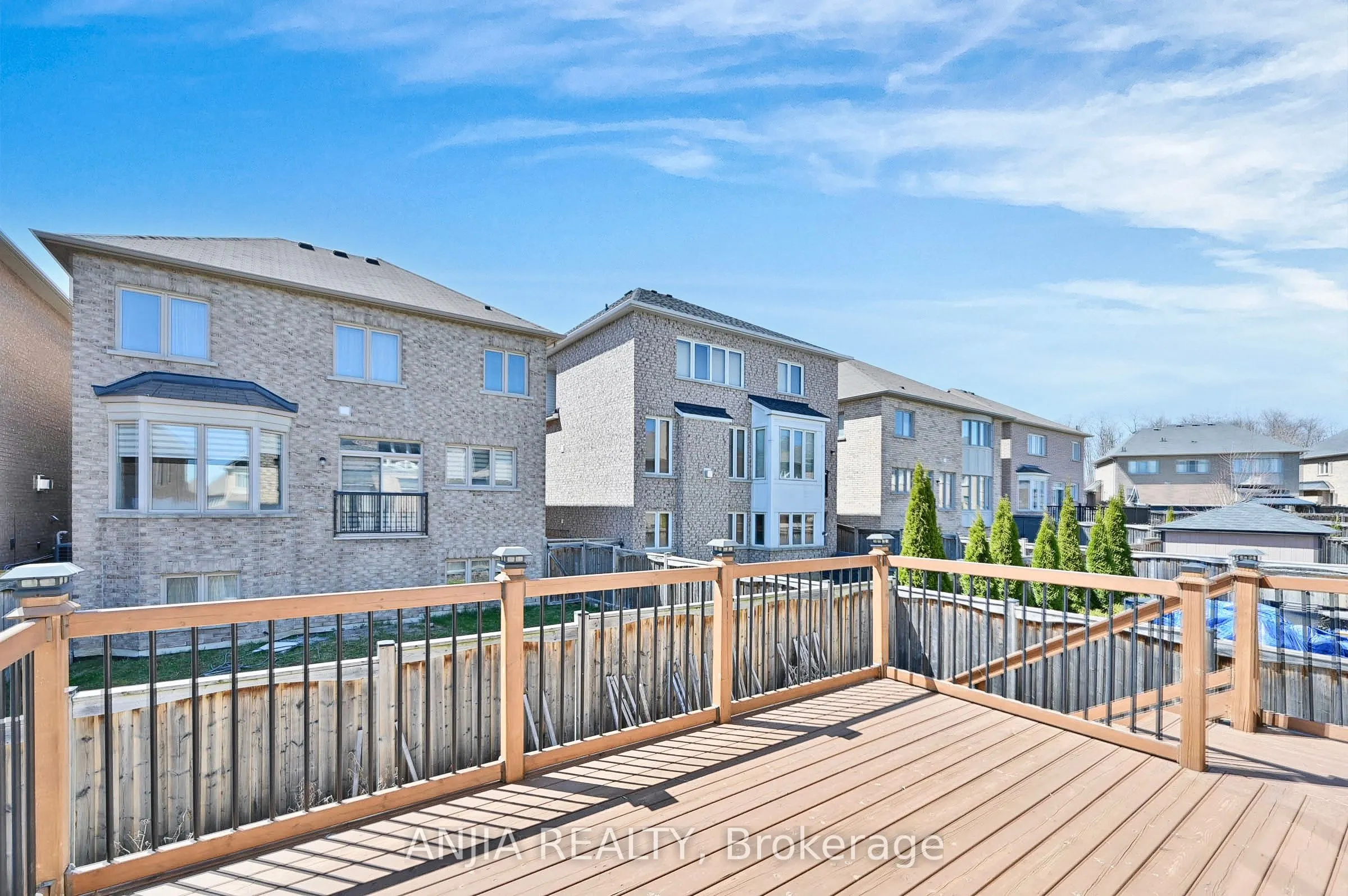 42 Grayleaf Drive