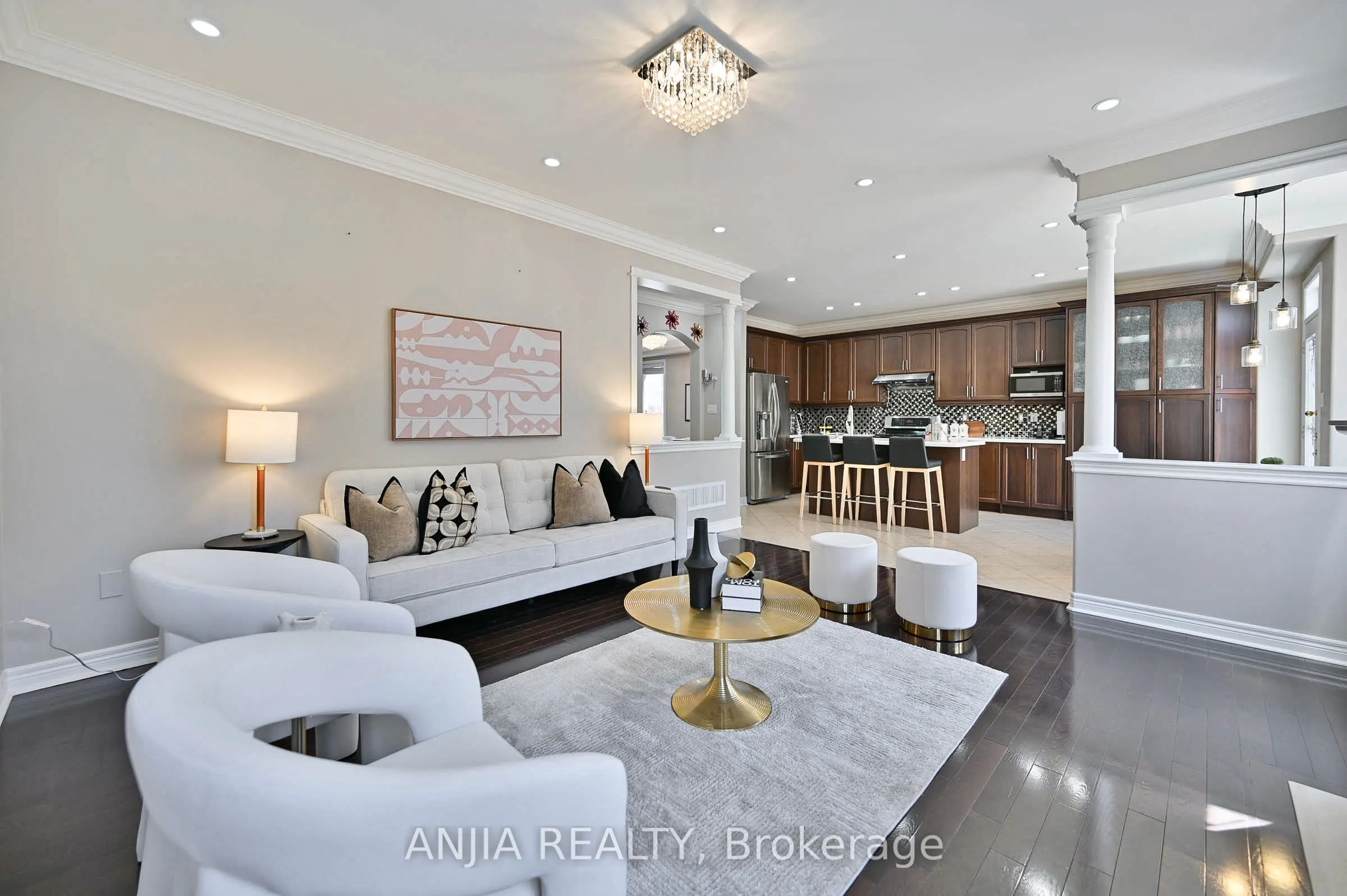 42 Grayleaf Drive