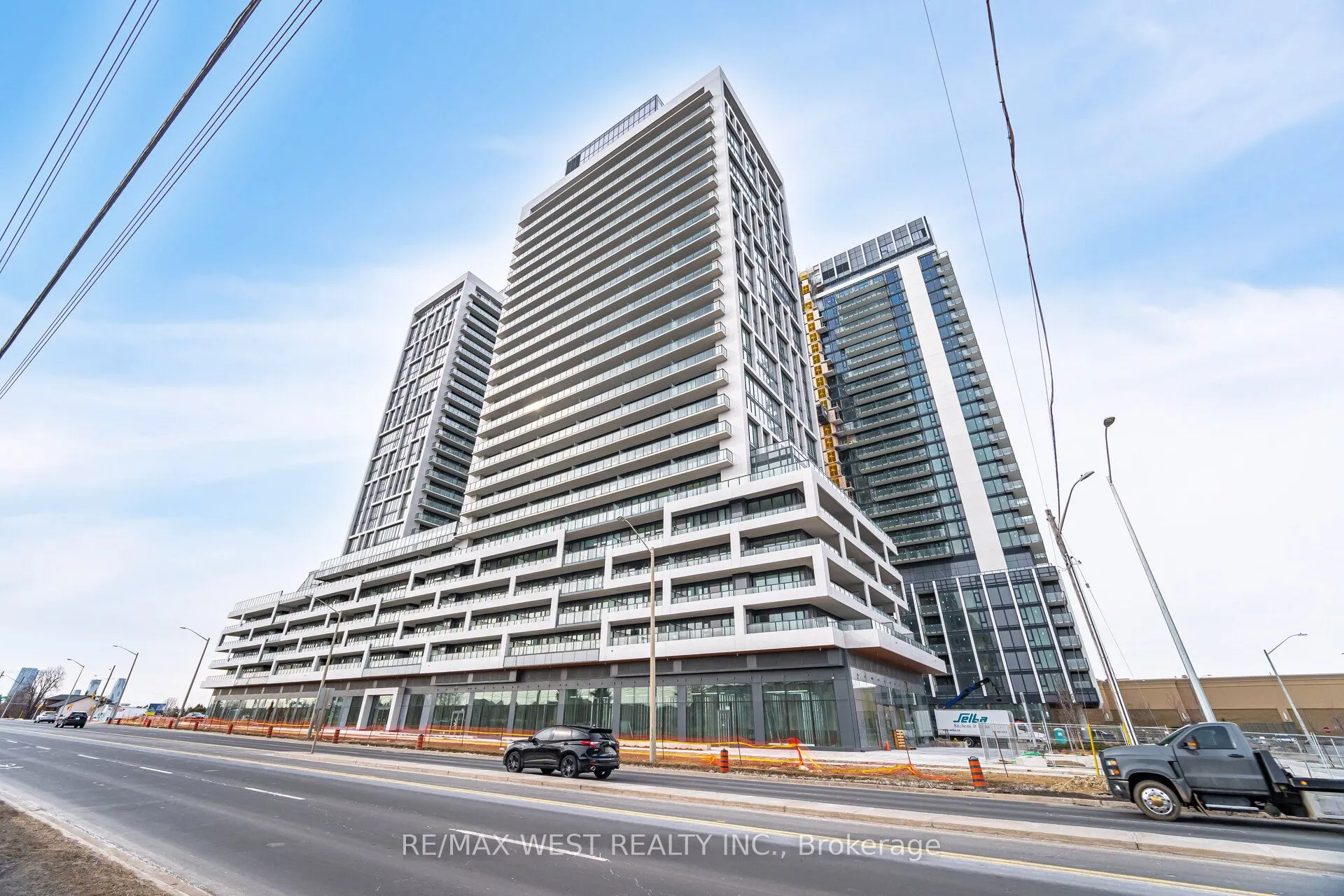 8960 Jane Street, #2201