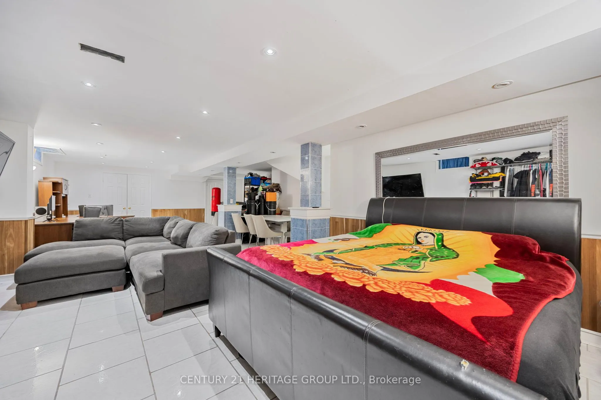 49 Prince Drive
