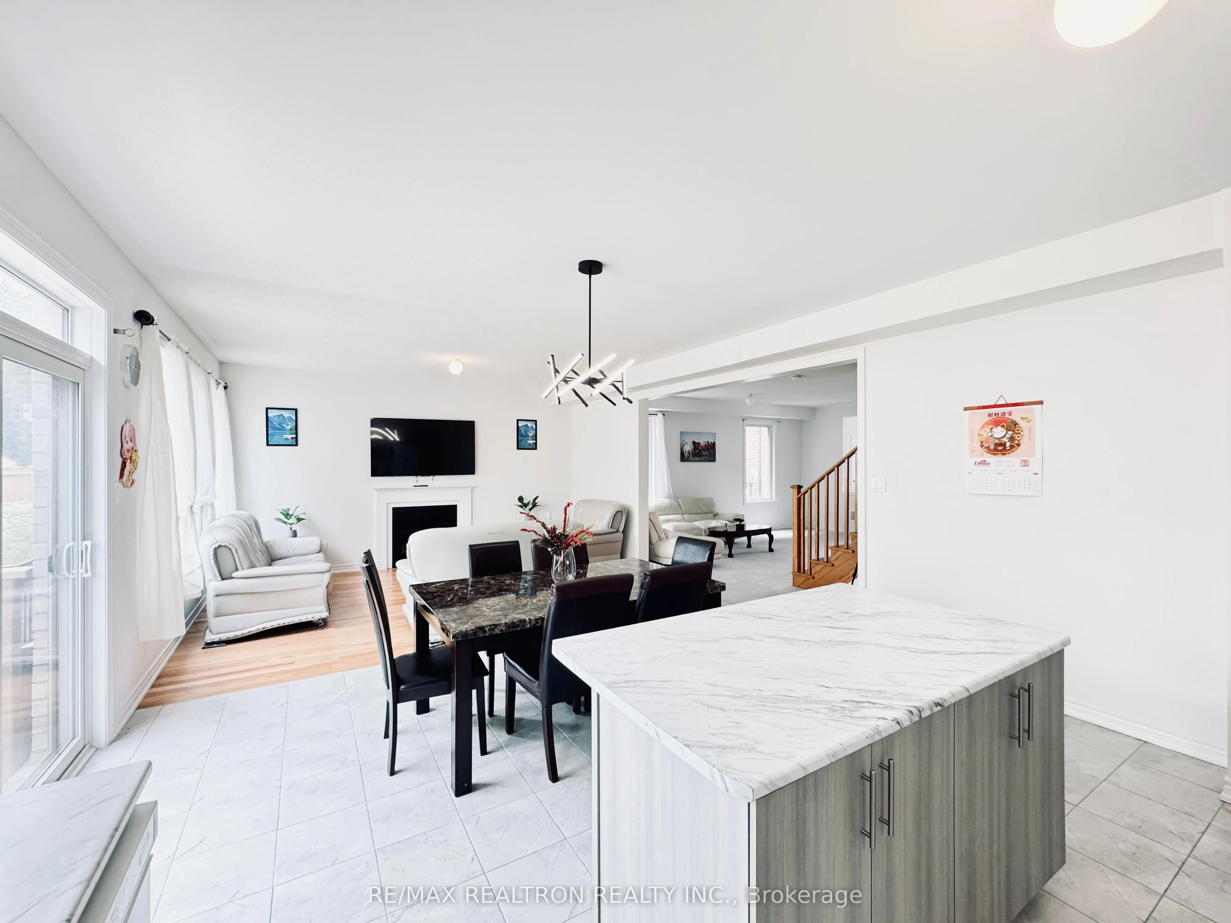 7 Wakefield Boulevard