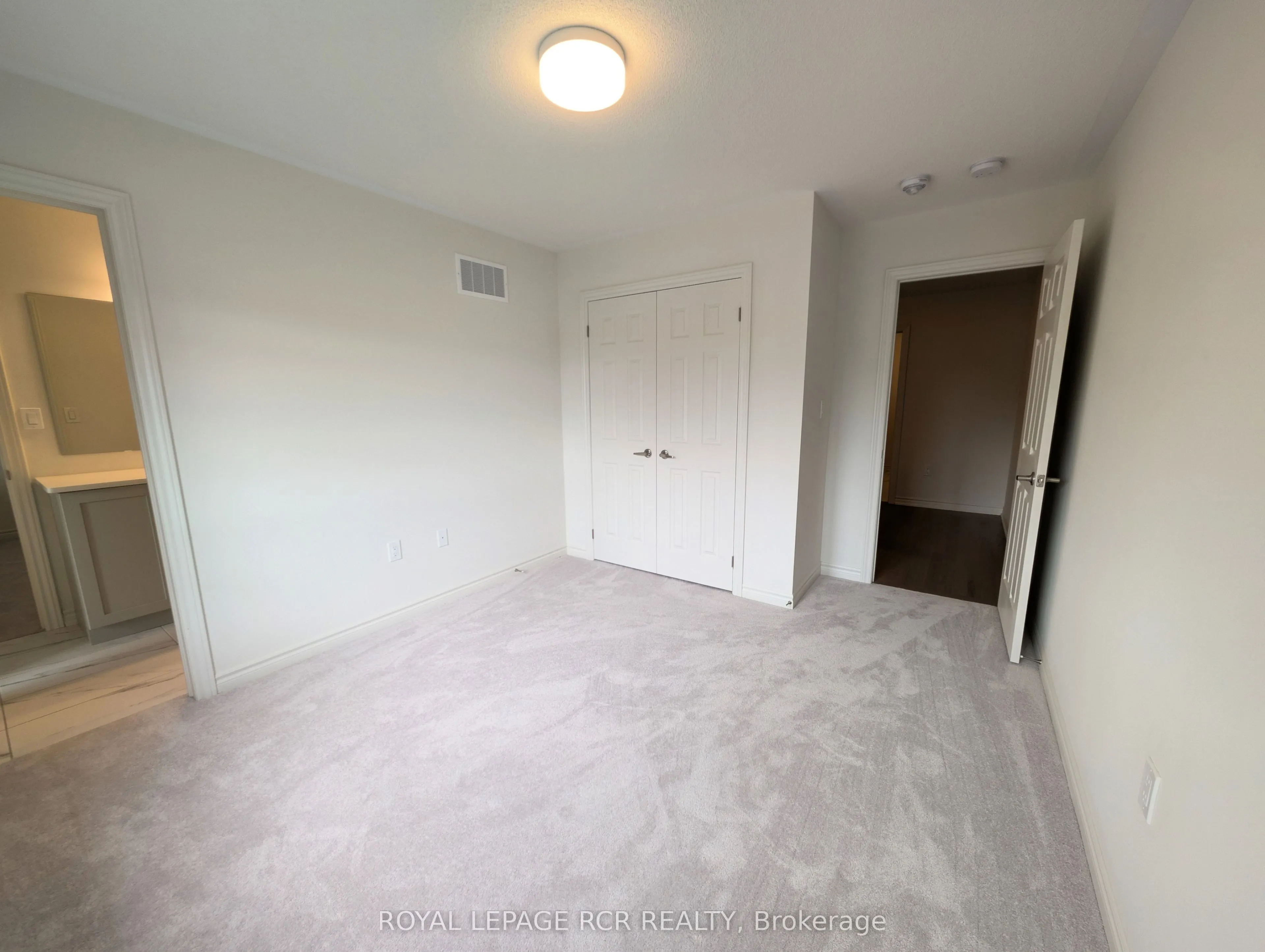 22 Sandhill Crescent