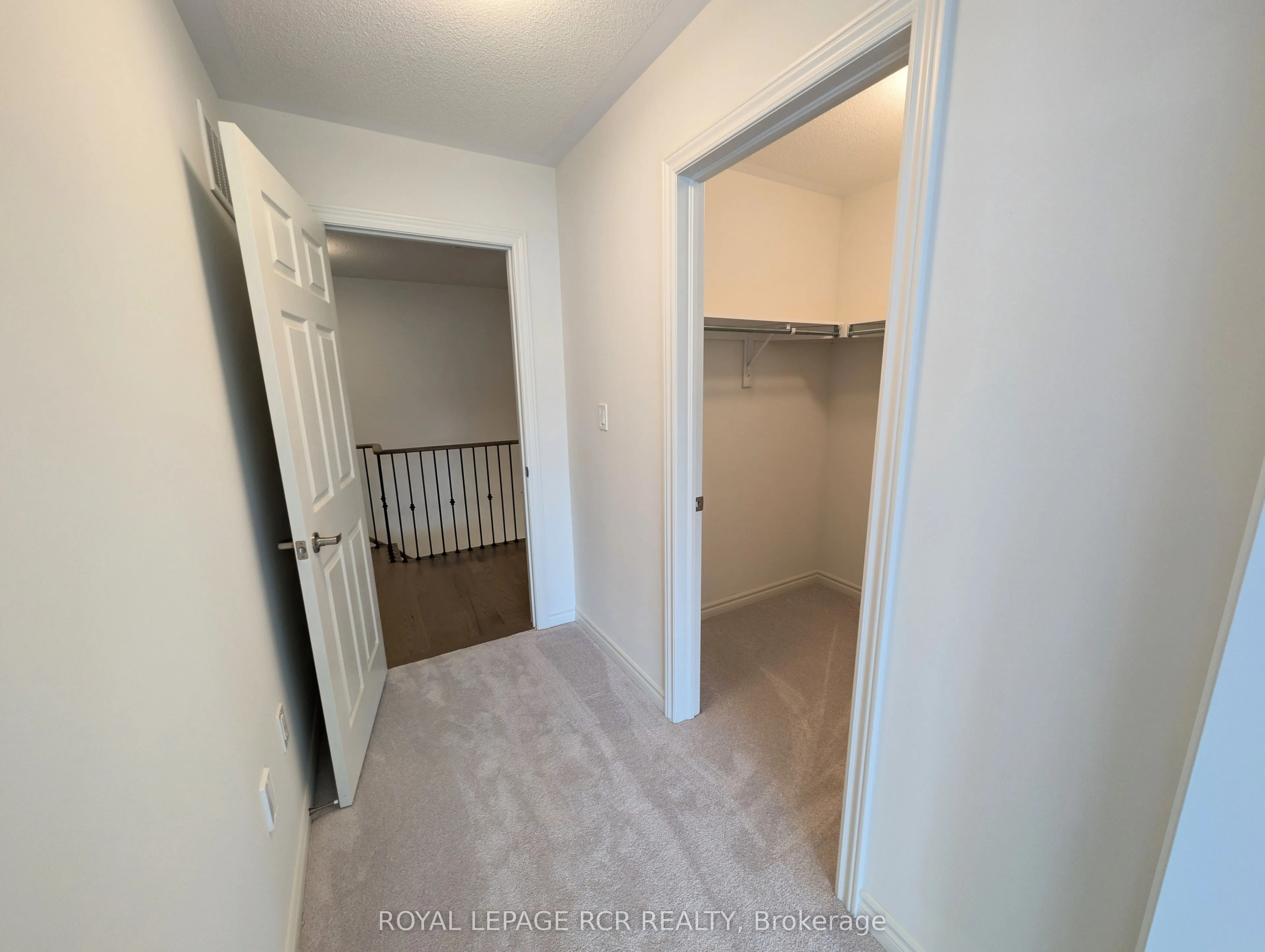 22 Sandhill Crescent
