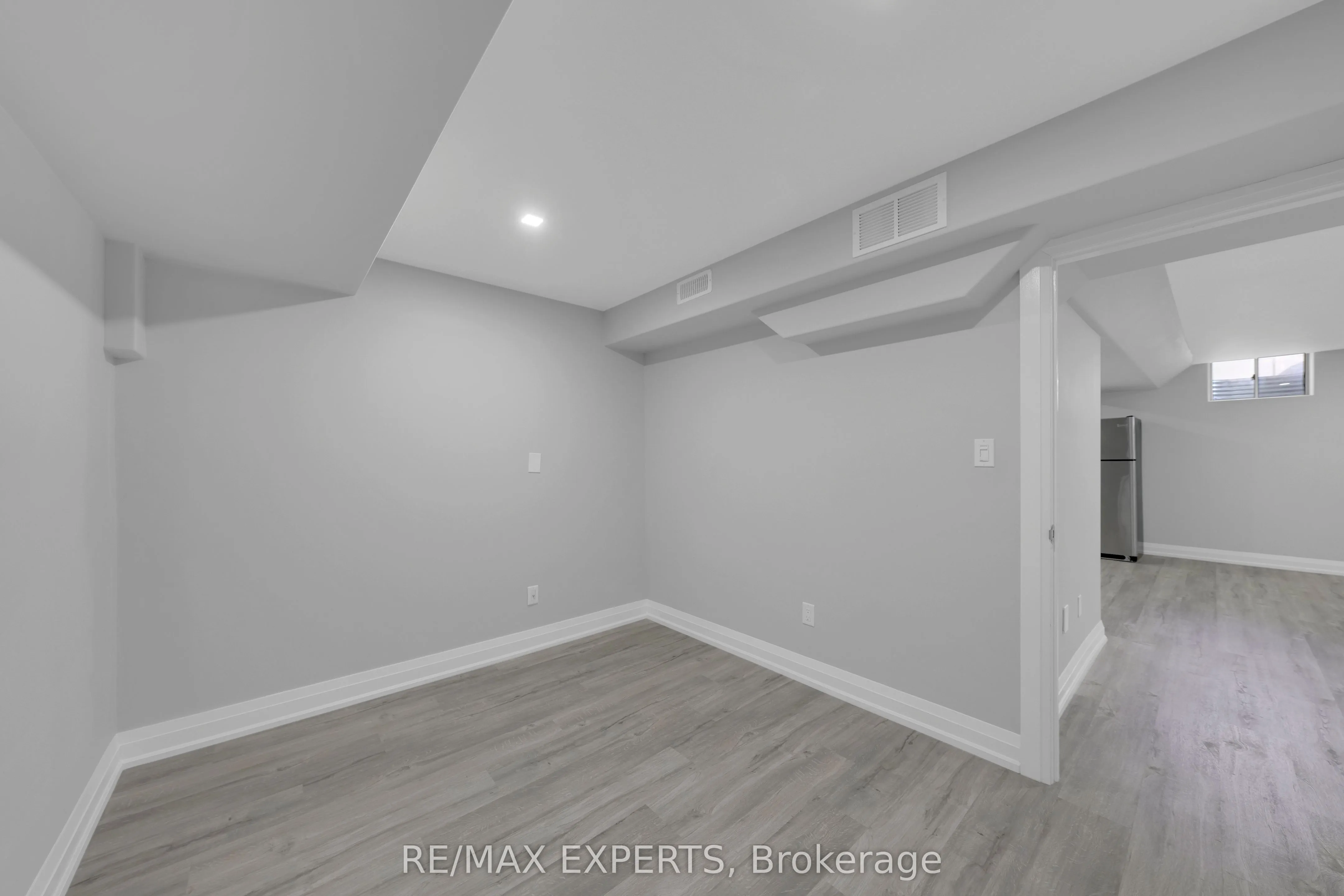 60 Jenkins Avenue, #Lower