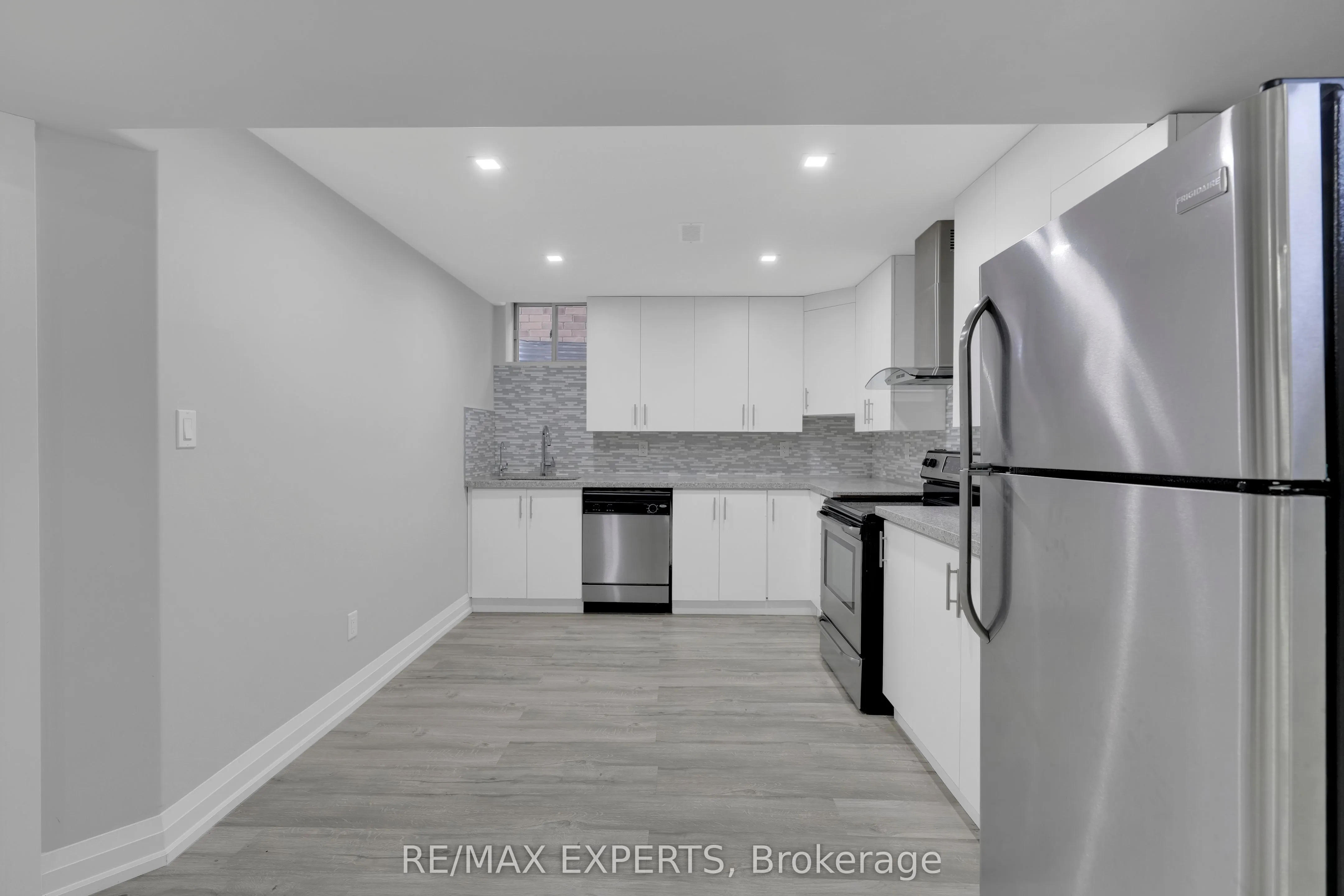 60 Jenkins Avenue, #Lower