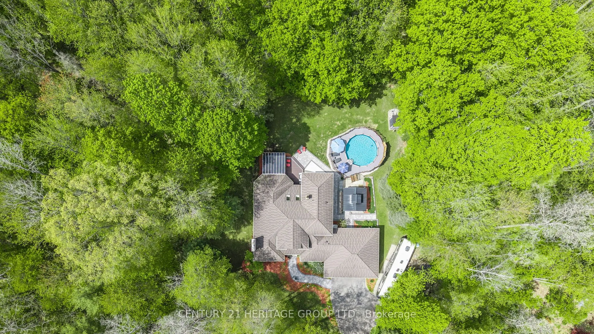 51 Deer Lane