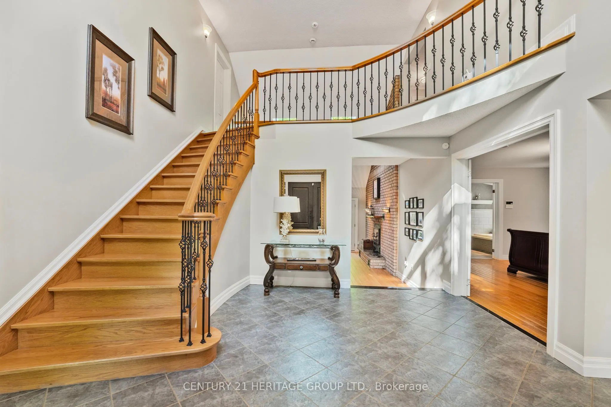 51 Deer Lane