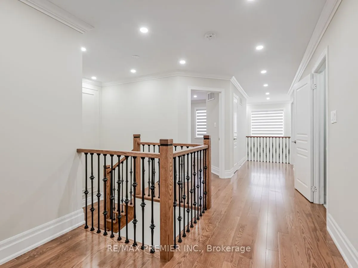 37 Colombo Crescent