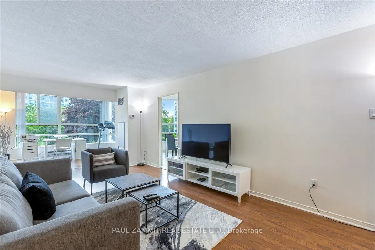 7825 Bayview Avenue, #214