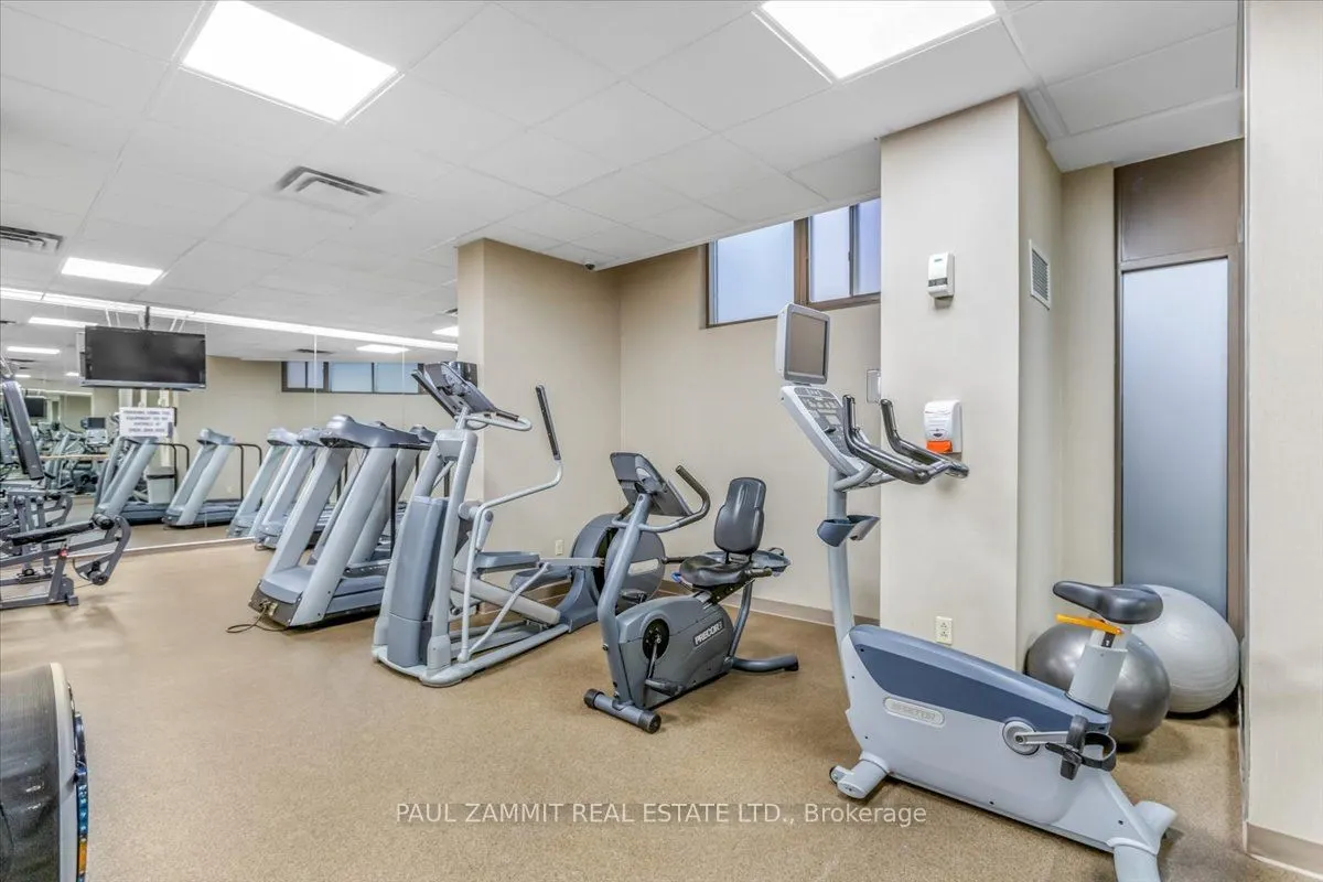 7825 Bayview Avenue, #214