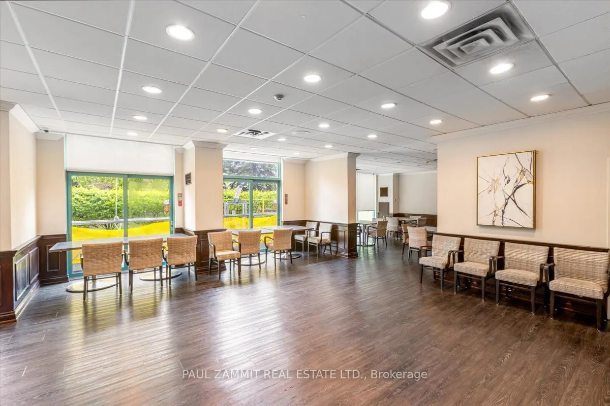 7825 Bayview Avenue, #214