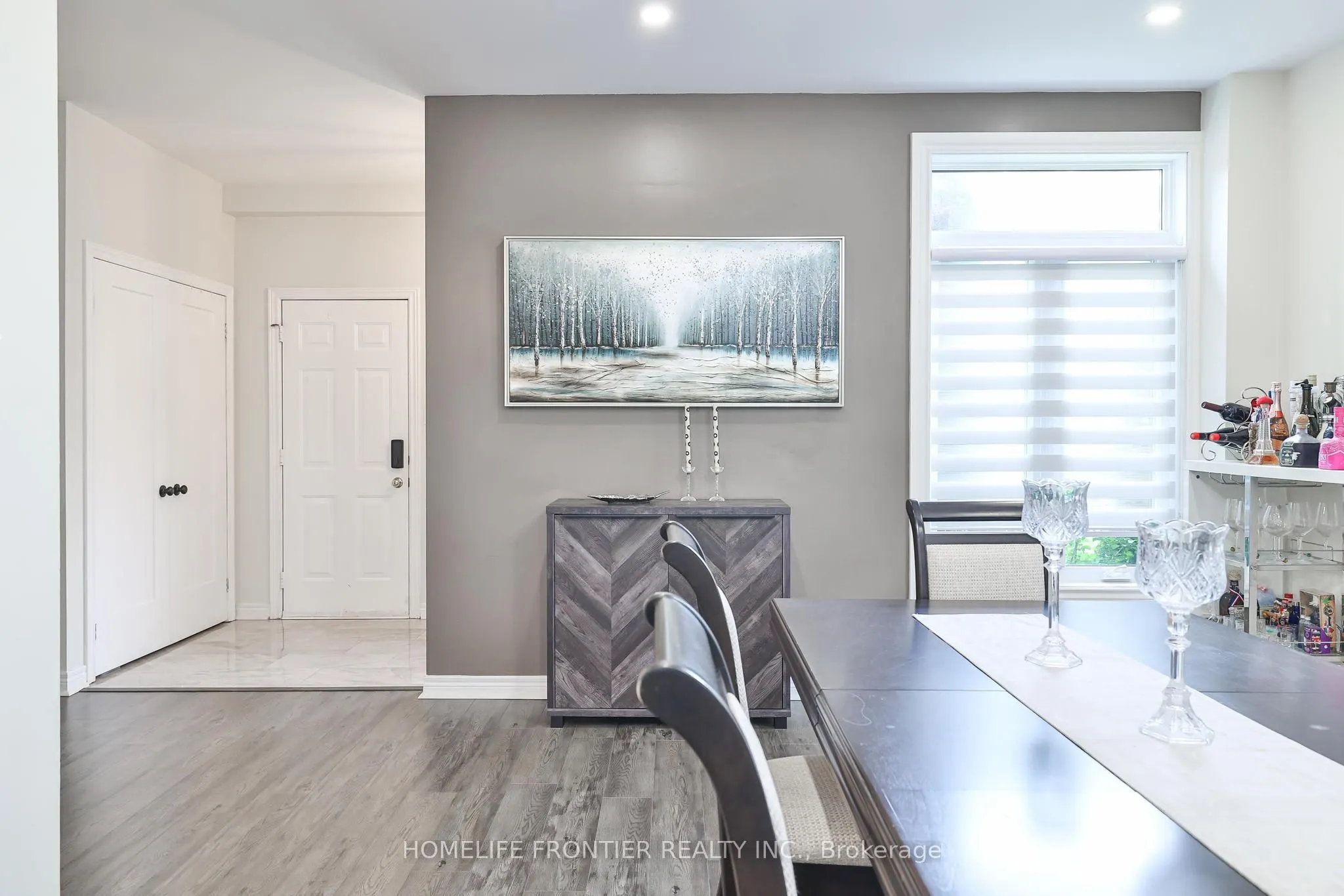 6 Raintree Crescent