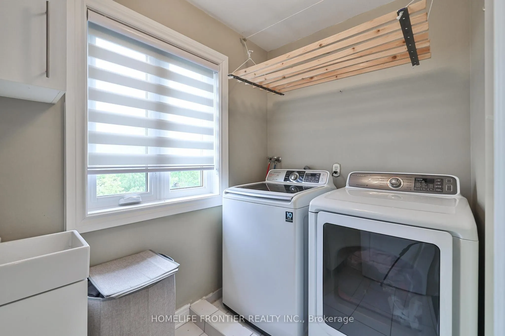 6 Raintree Crescent