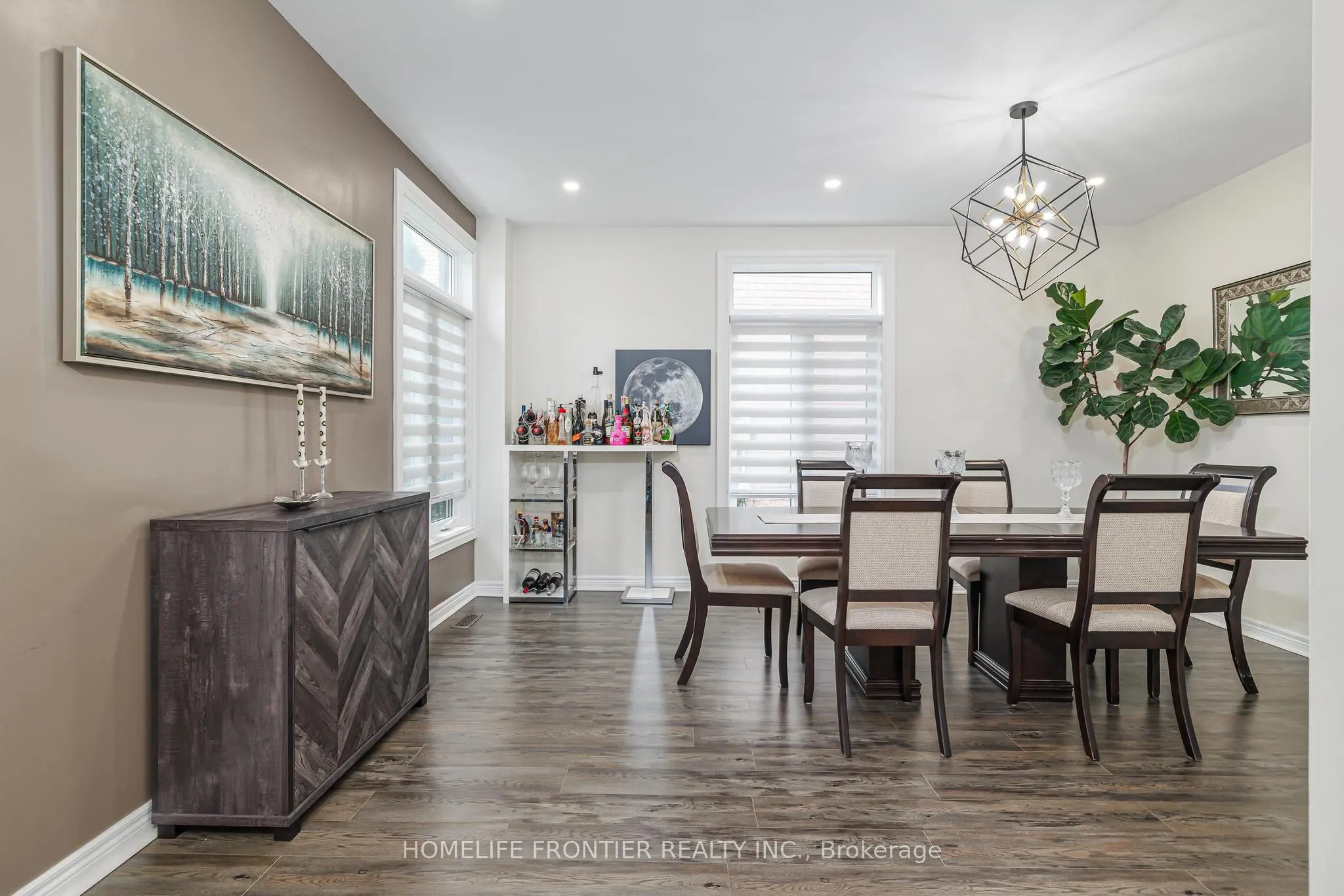 6 Raintree Crescent