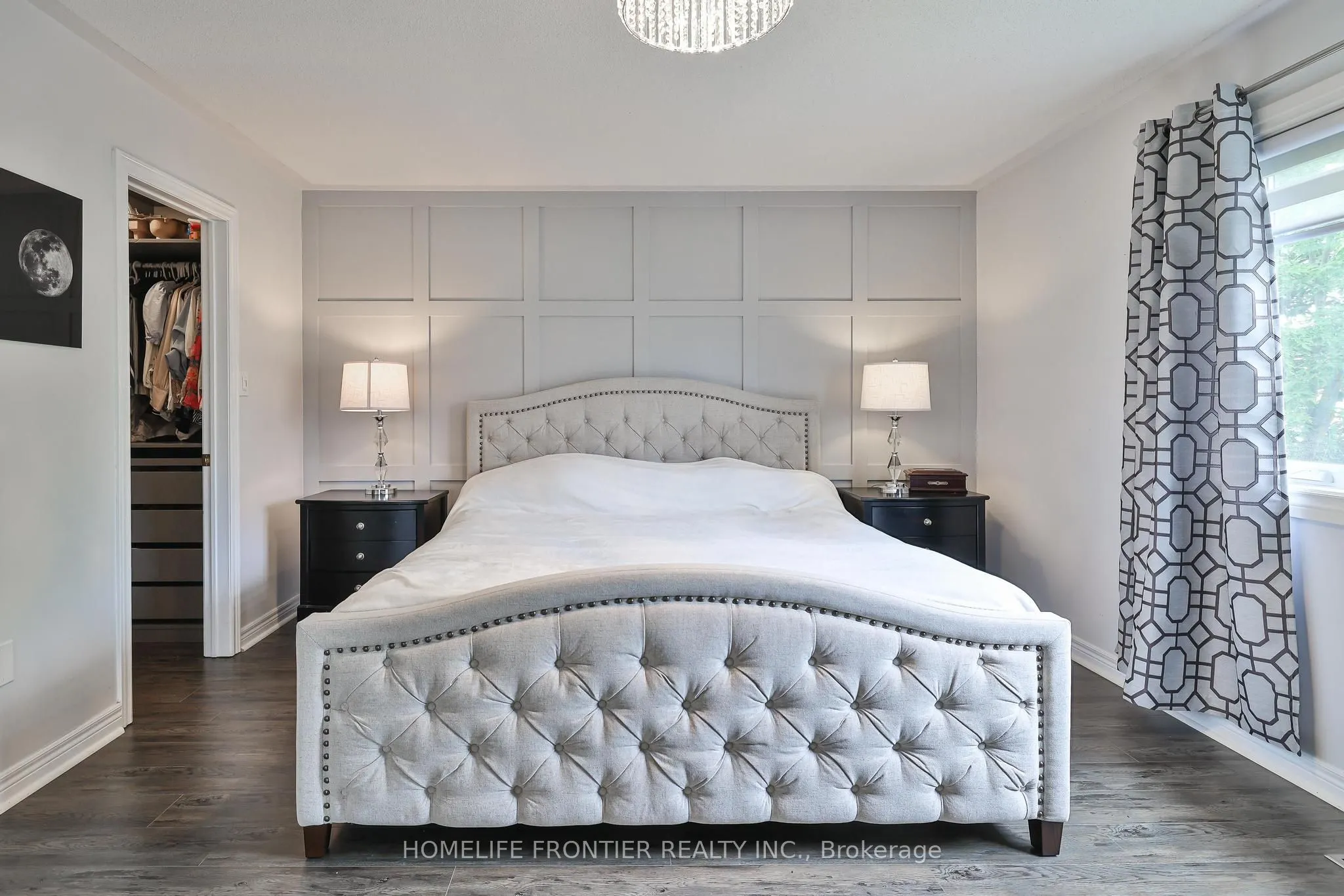 6 Raintree Crescent
