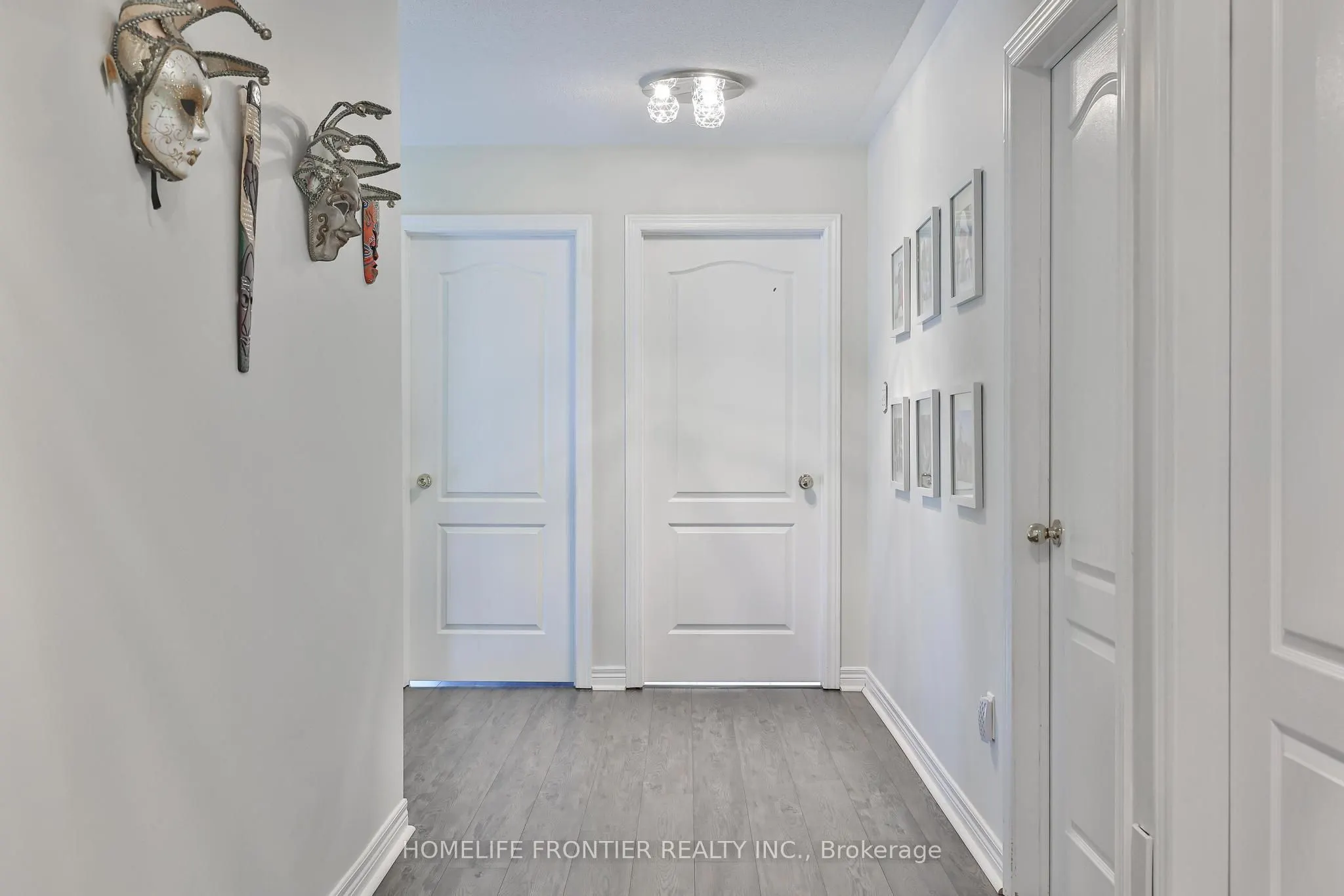6 Raintree Crescent