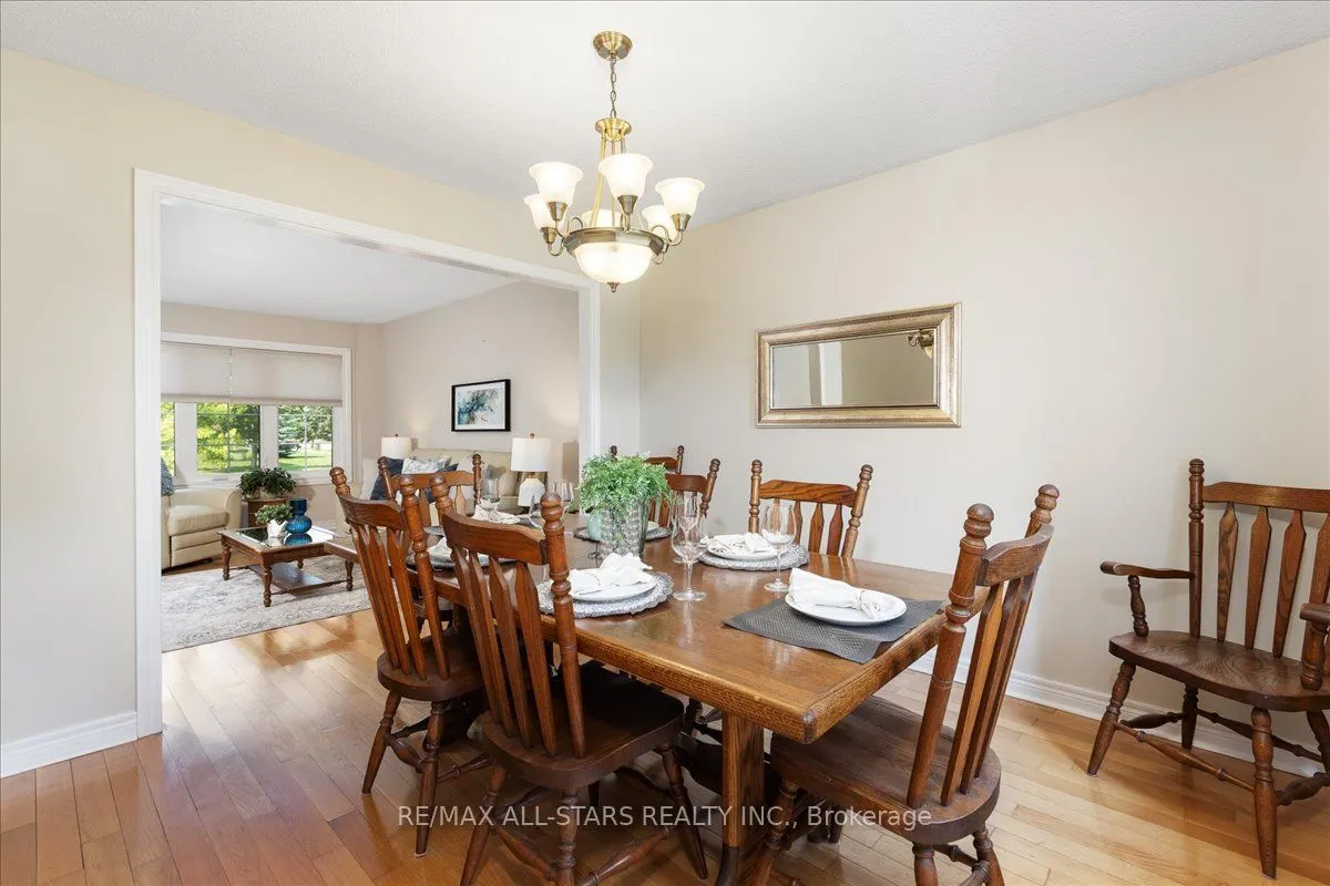 16 Iveagh Drive
