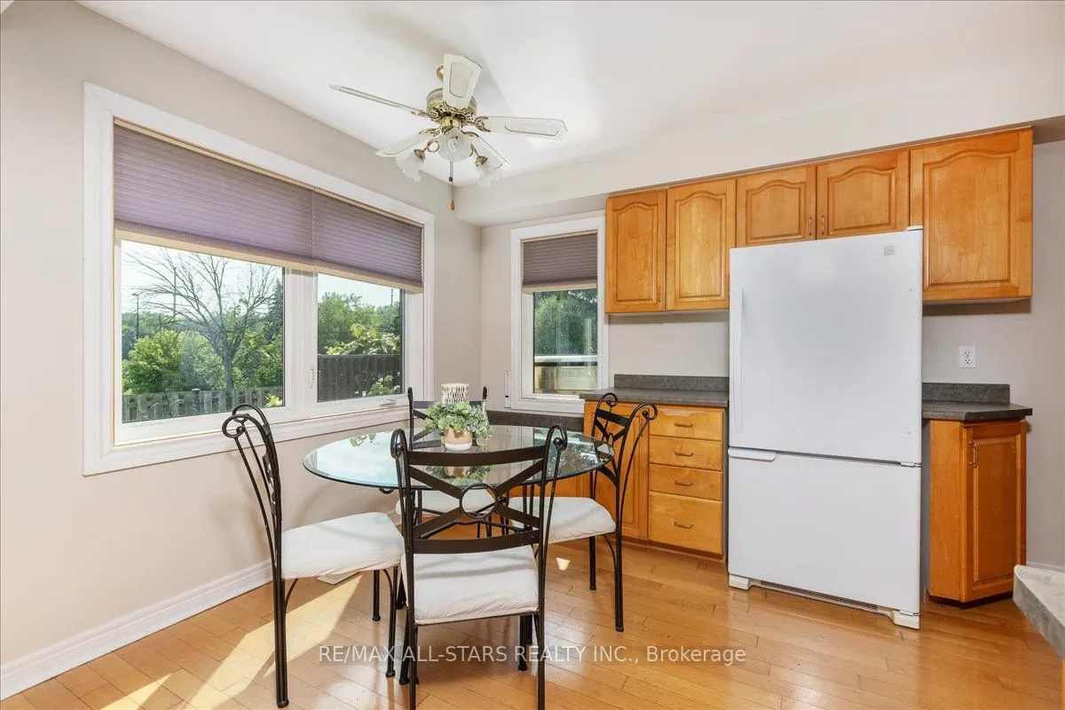 16 Iveagh Drive