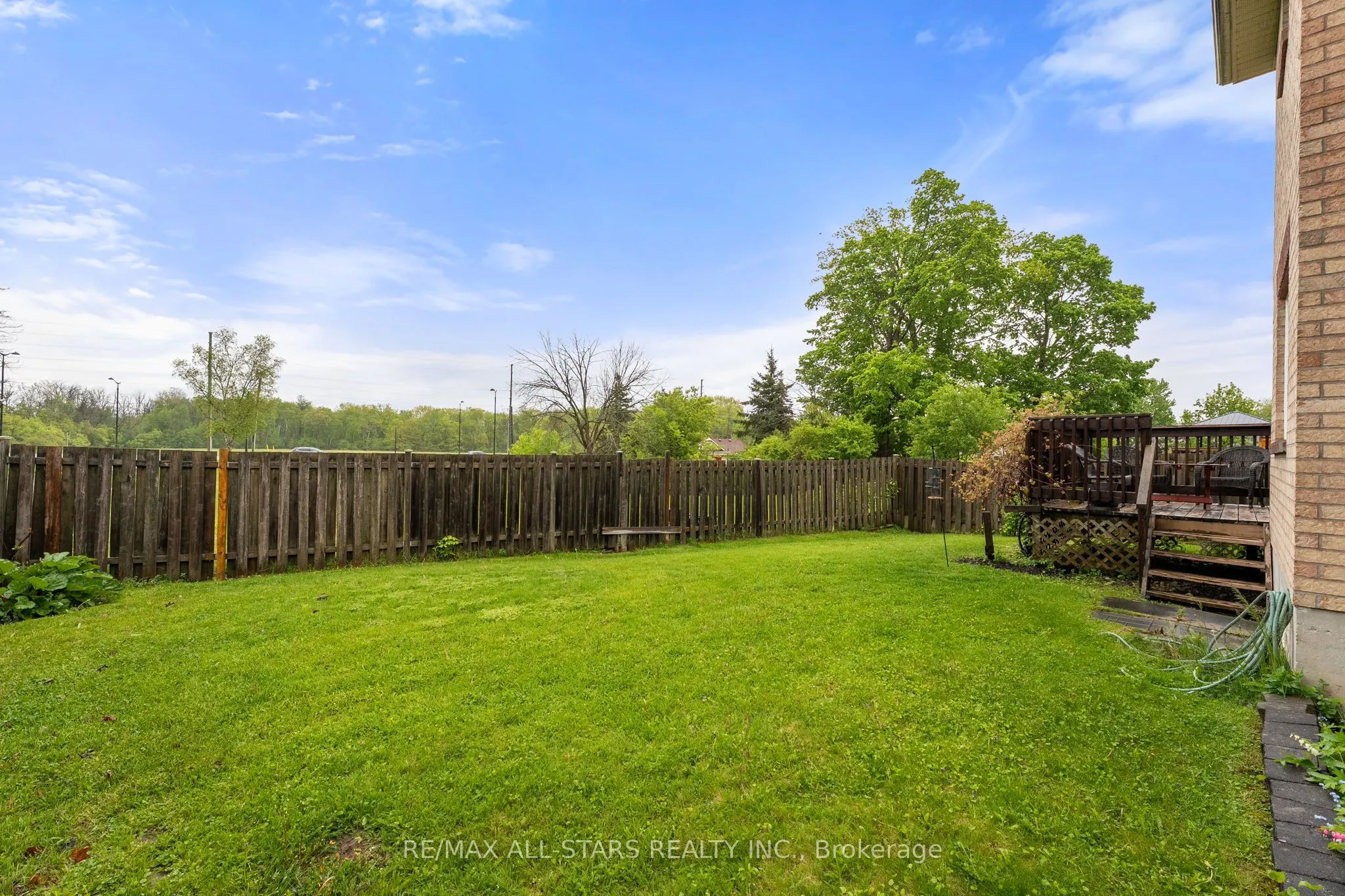 16 Iveagh Drive