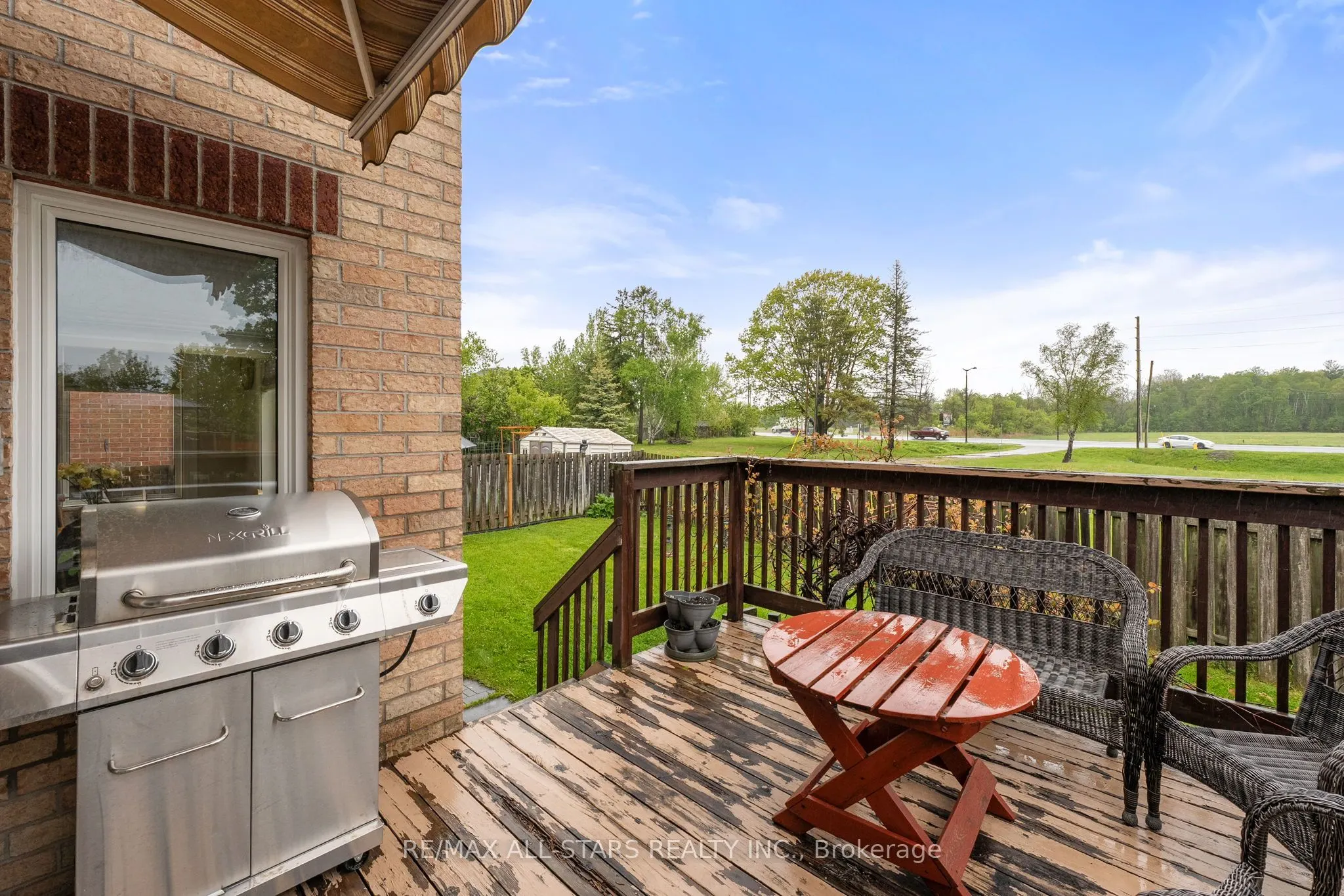 16 Iveagh Drive