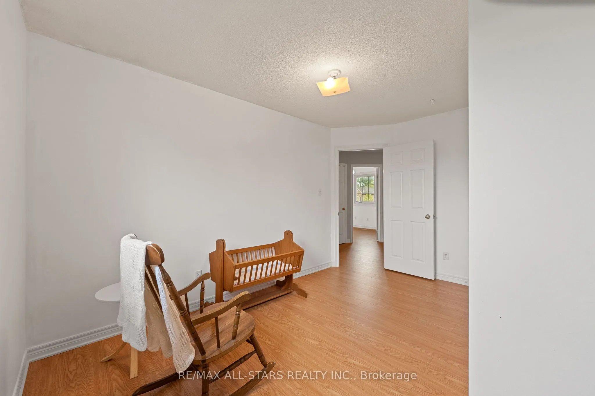 16 Iveagh Drive