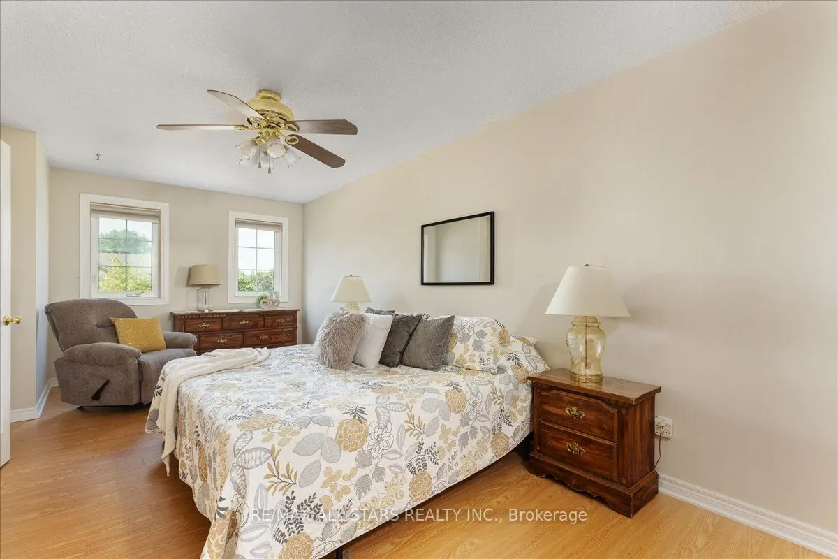 16 Iveagh Drive