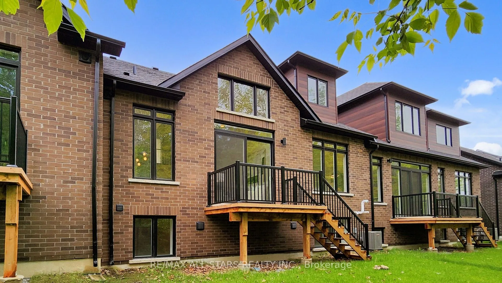 3 Lois Torrance Trail