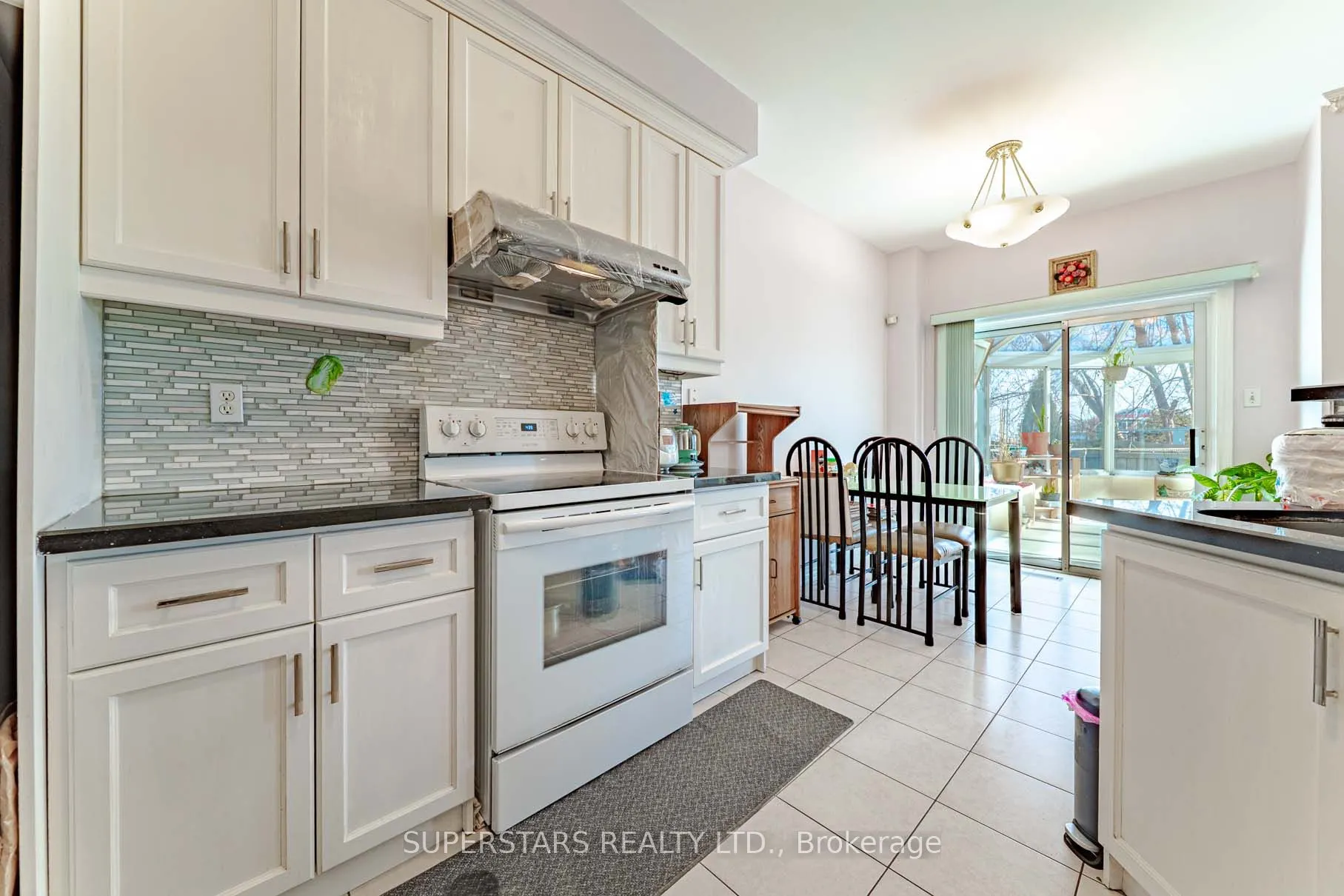 25 Eastpine Drive