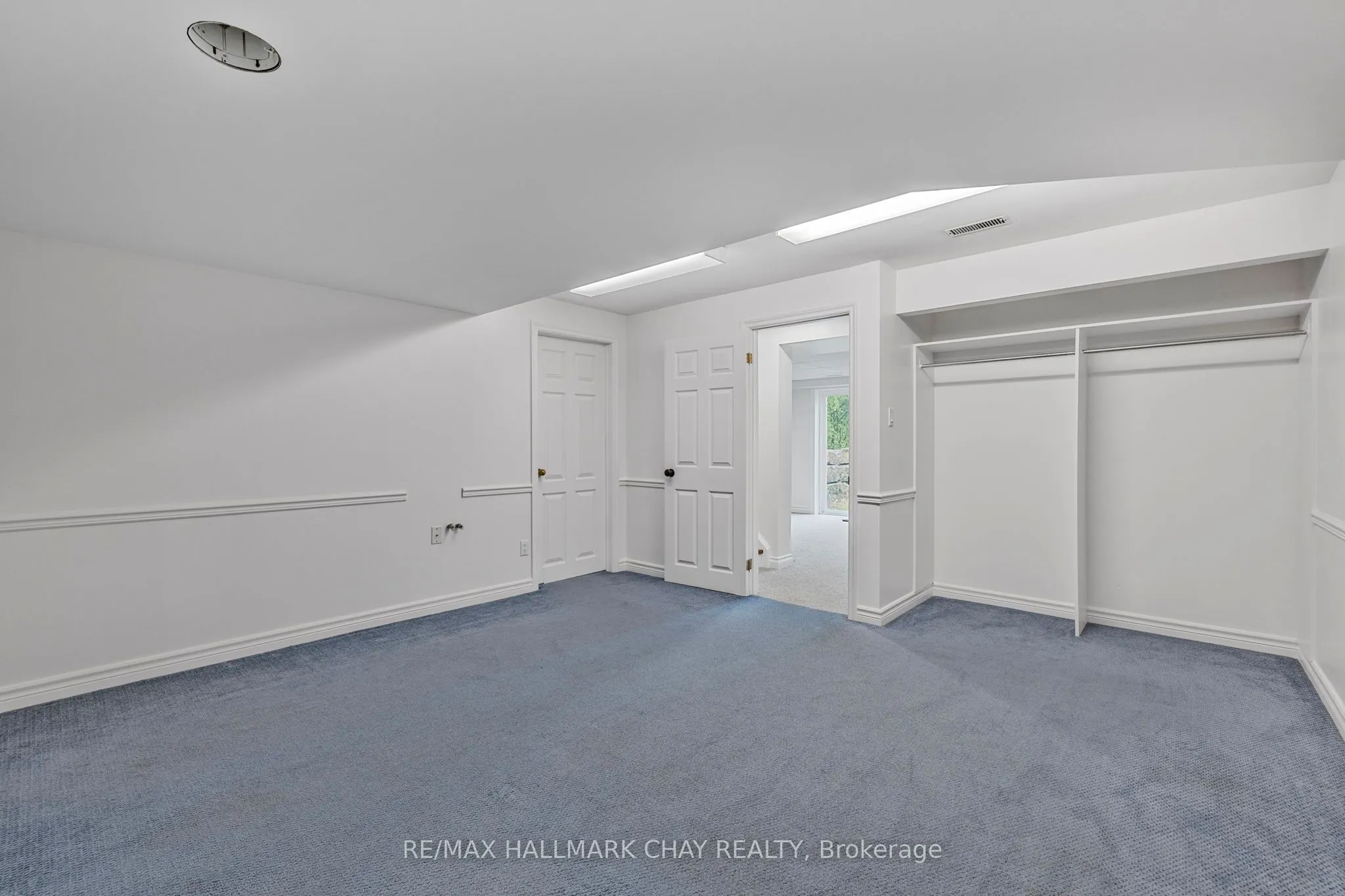 3960 Front Street