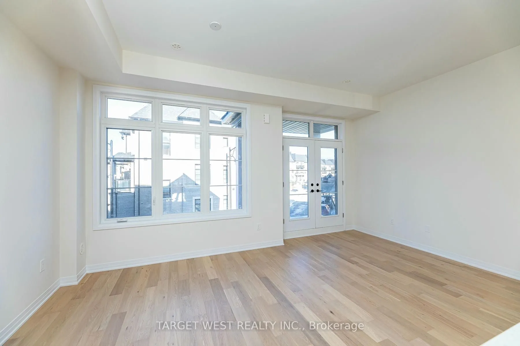 23 Archambault Way