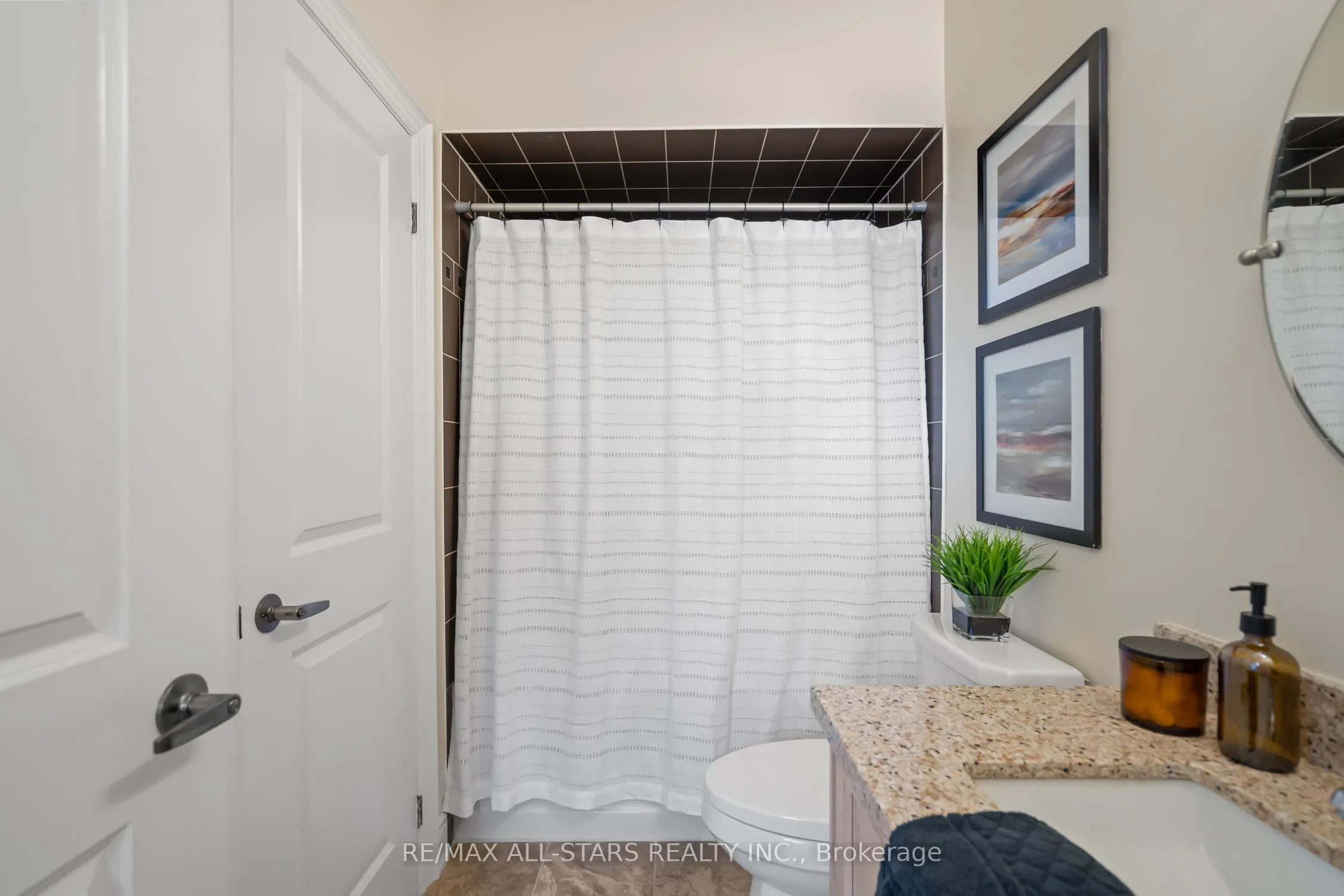 7 Os James Hunt Court