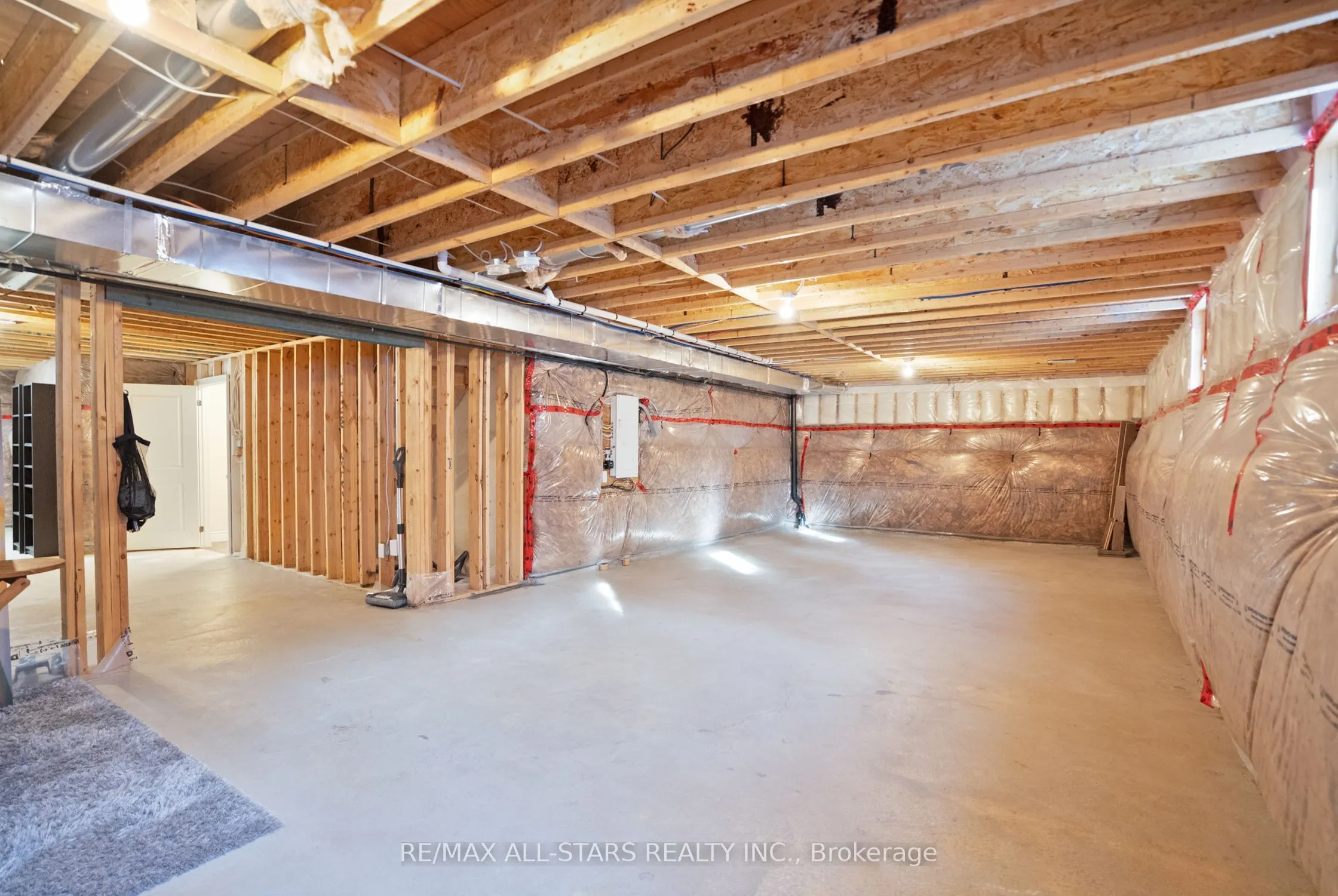 7 Os James Hunt Court