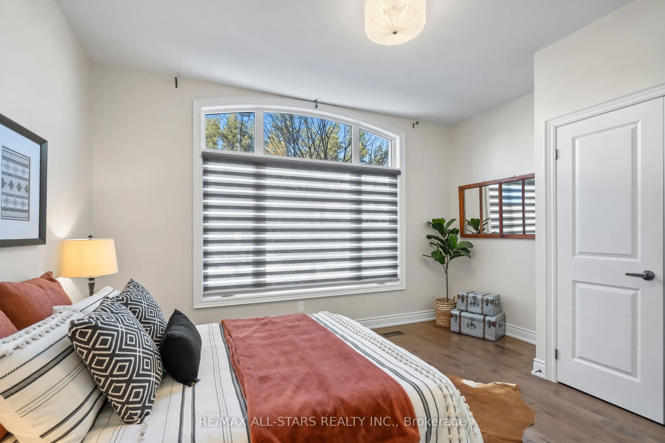 7 Os James Hunt Court