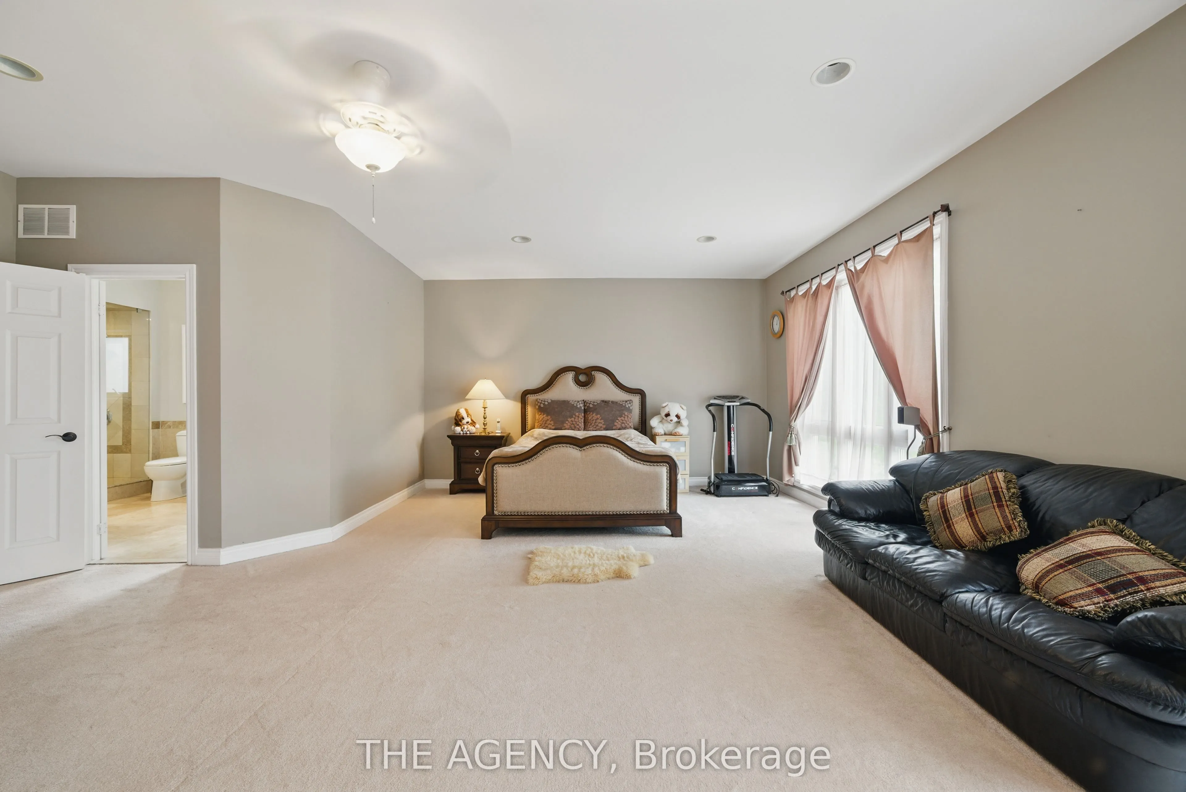55 Denham Drive