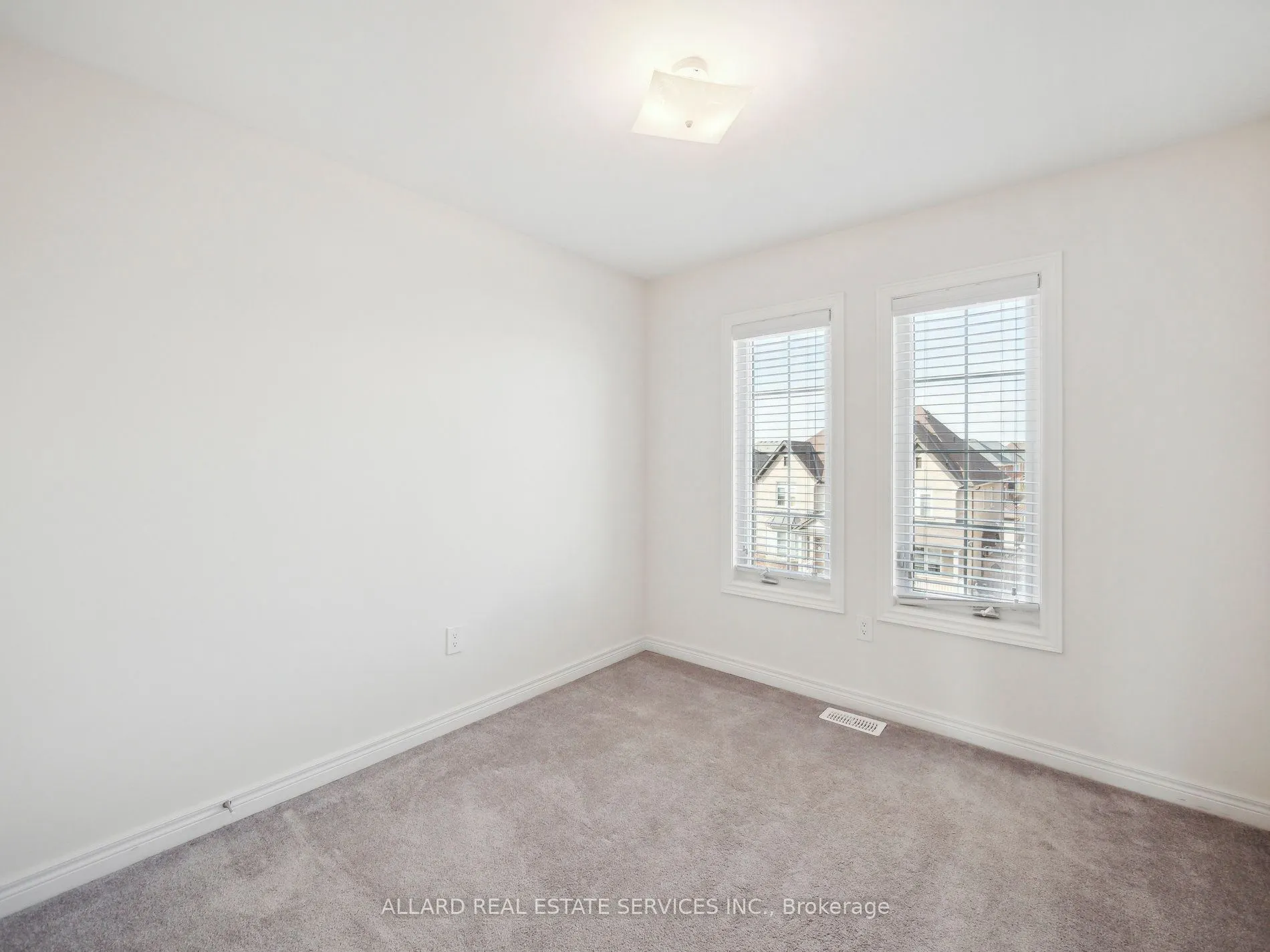 545 Cornell Centre Boulevard