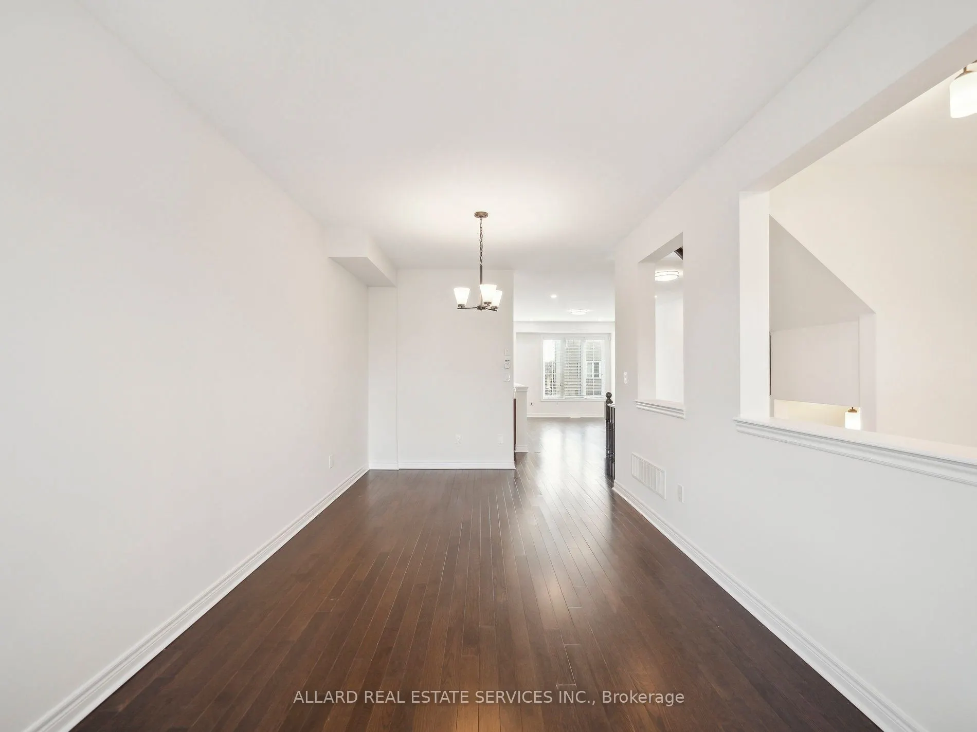 545 Cornell Centre Boulevard