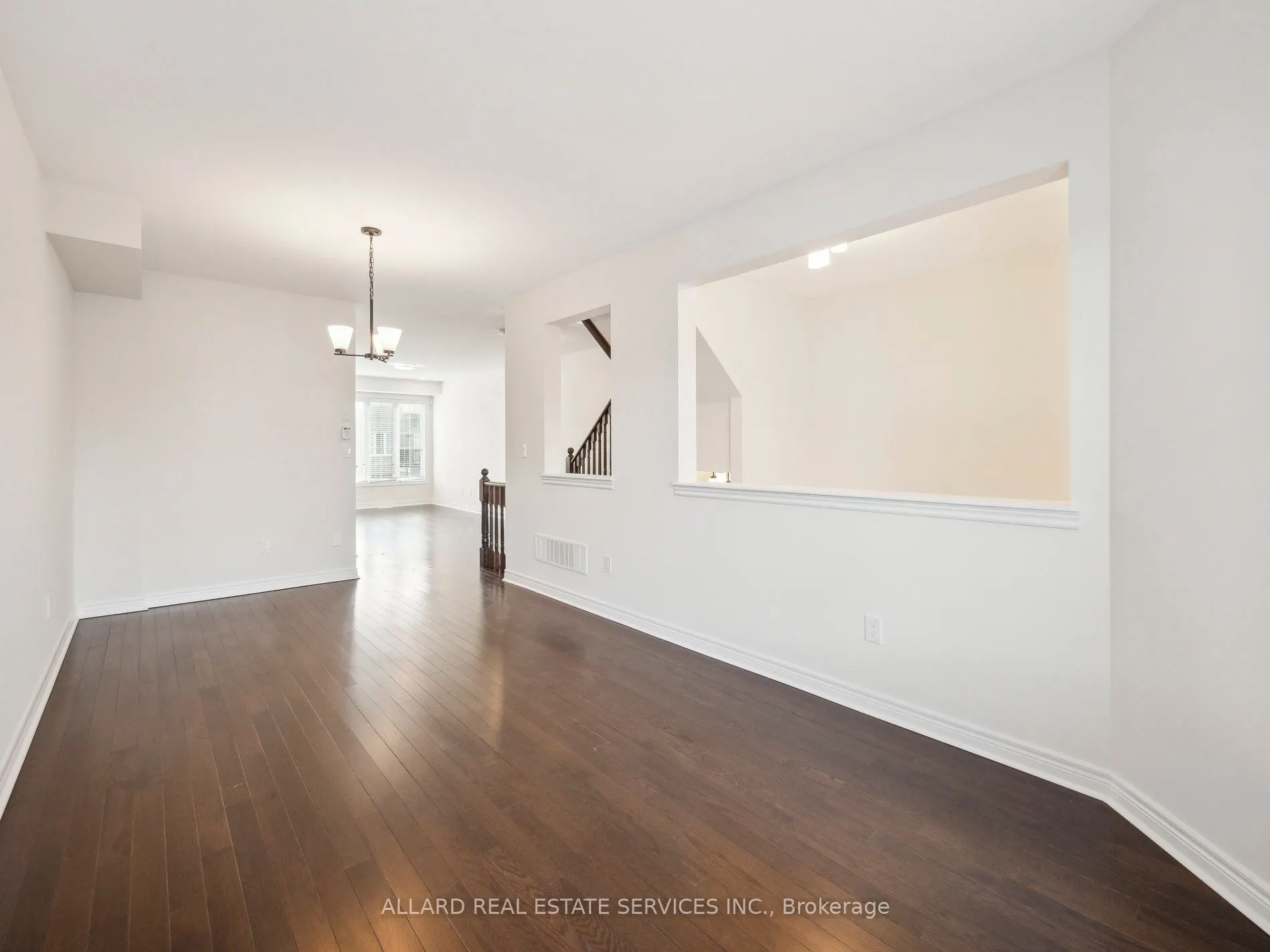 545 Cornell Centre Boulevard