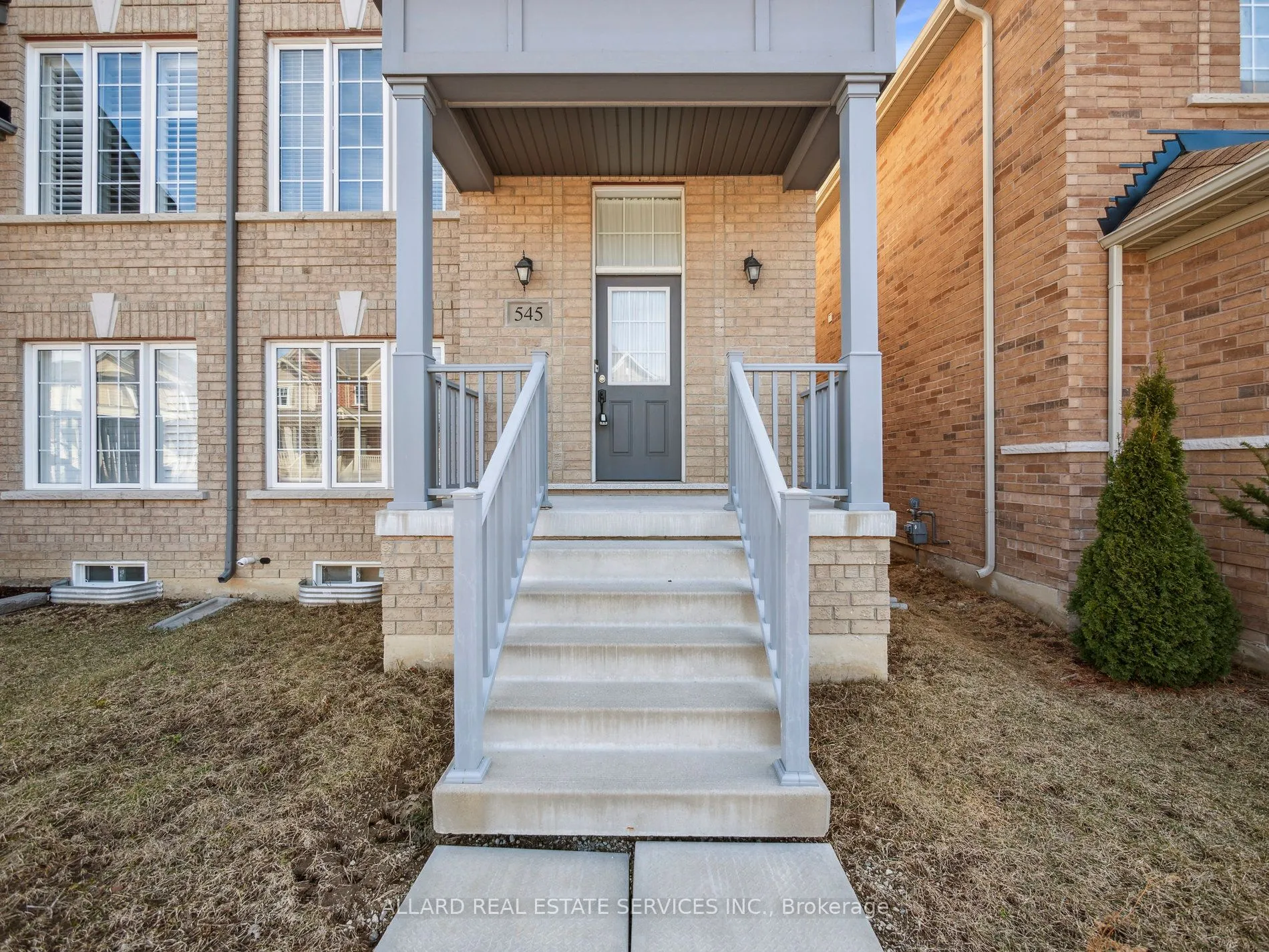 545 Cornell Centre Boulevard