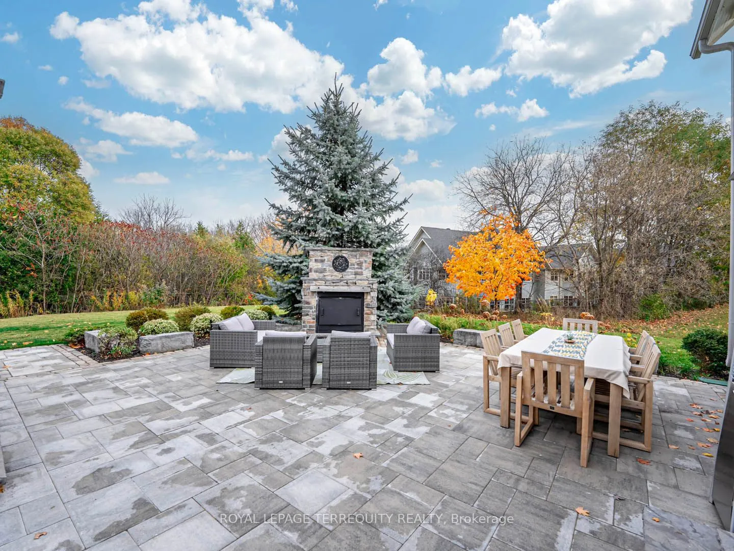 6 Aileen Lewis Court