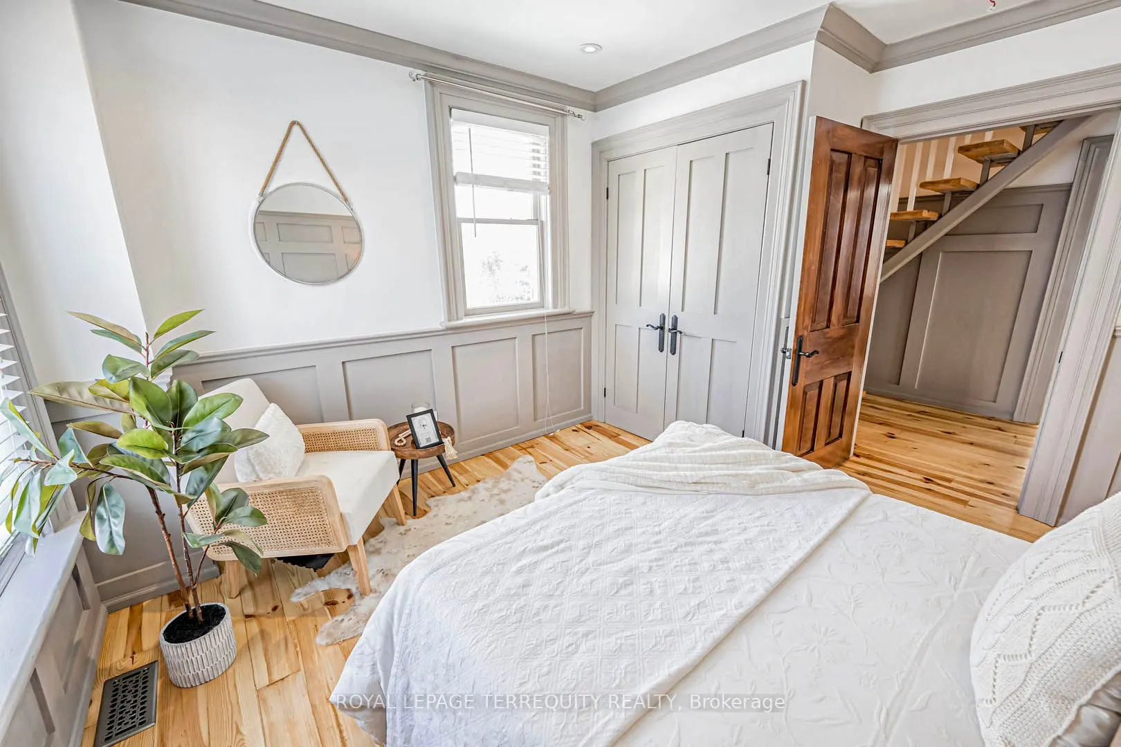6 Aileen Lewis Court