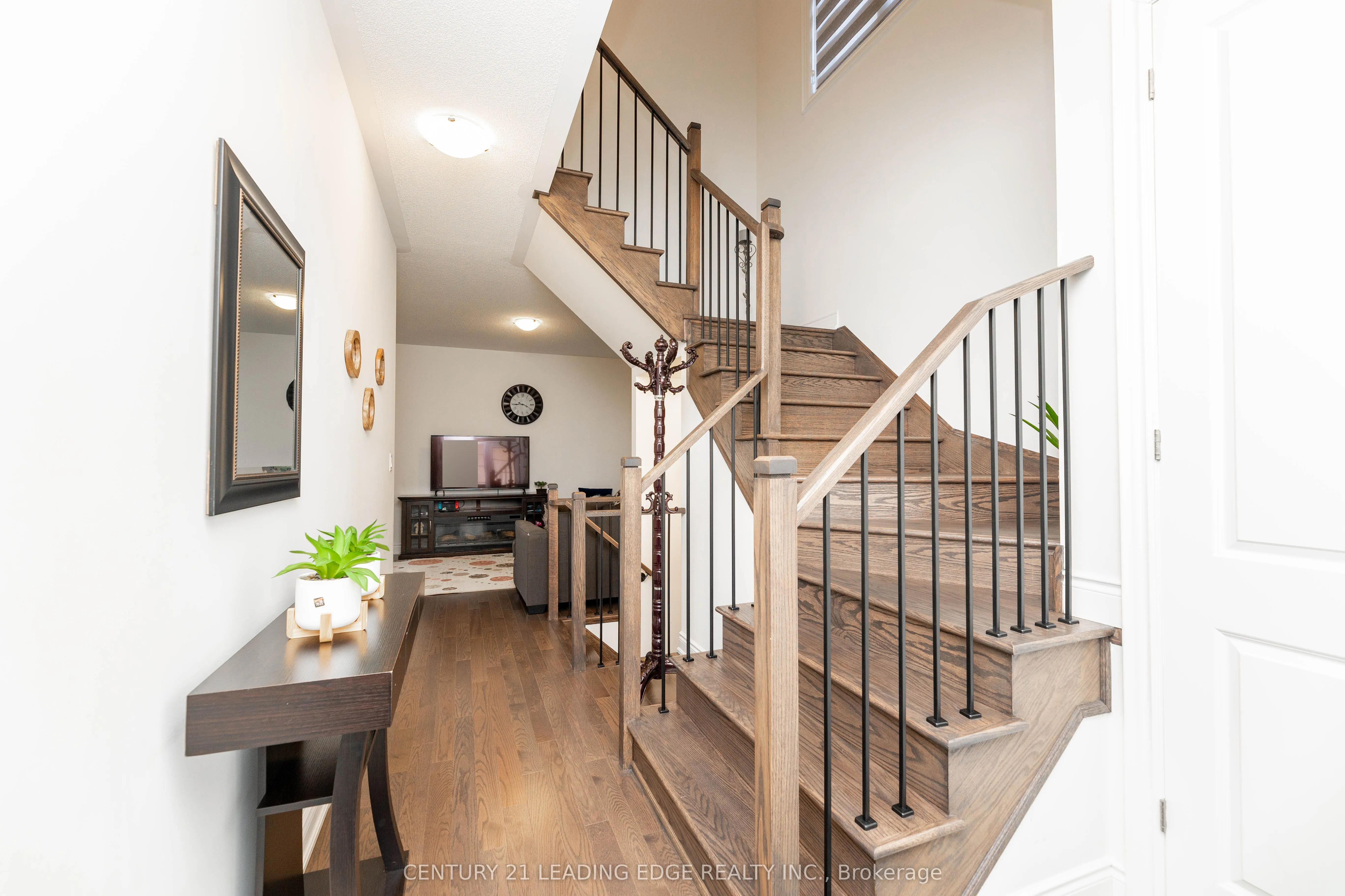 55 Bartram Crescent