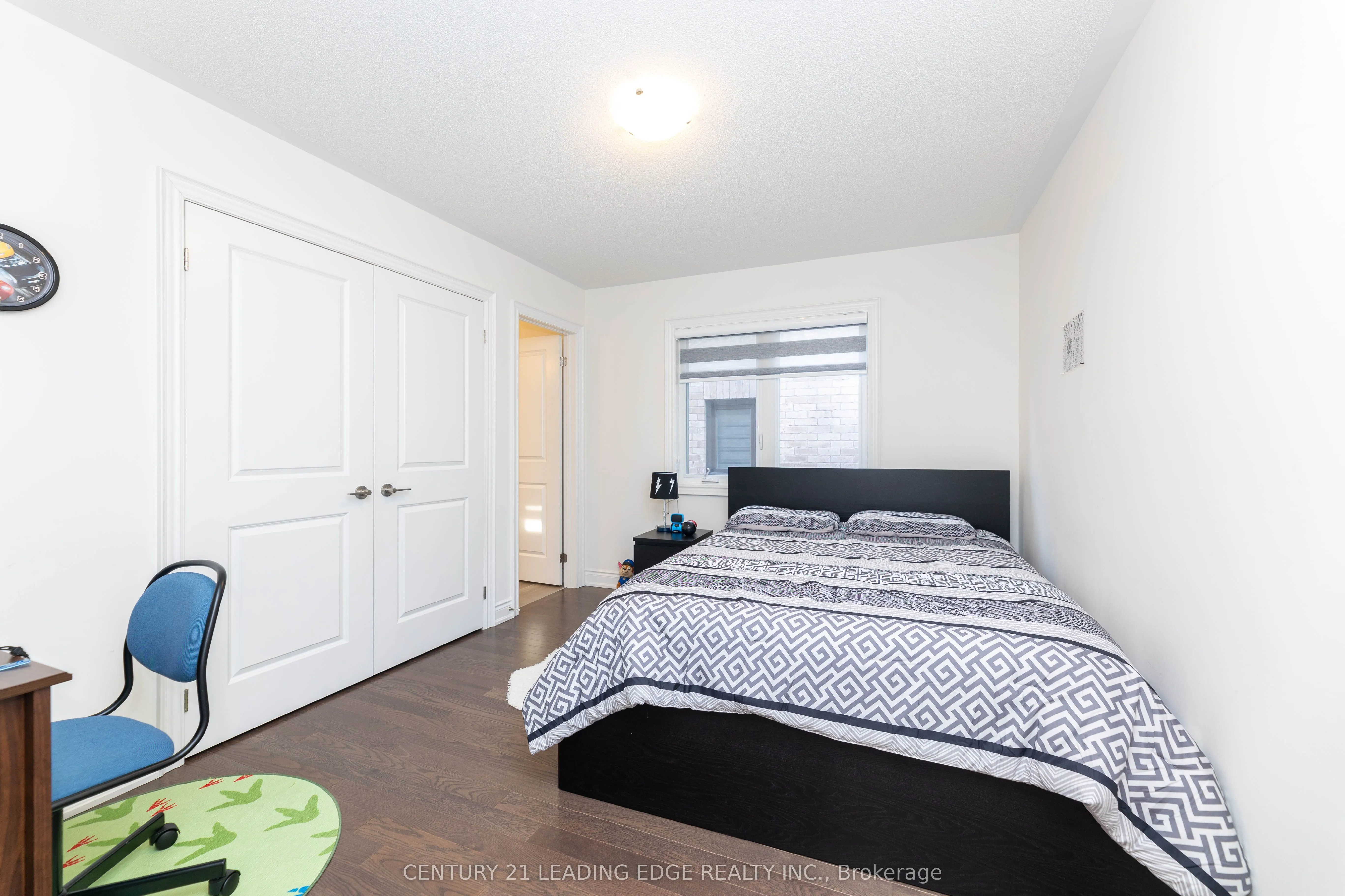 55 Bartram Crescent
