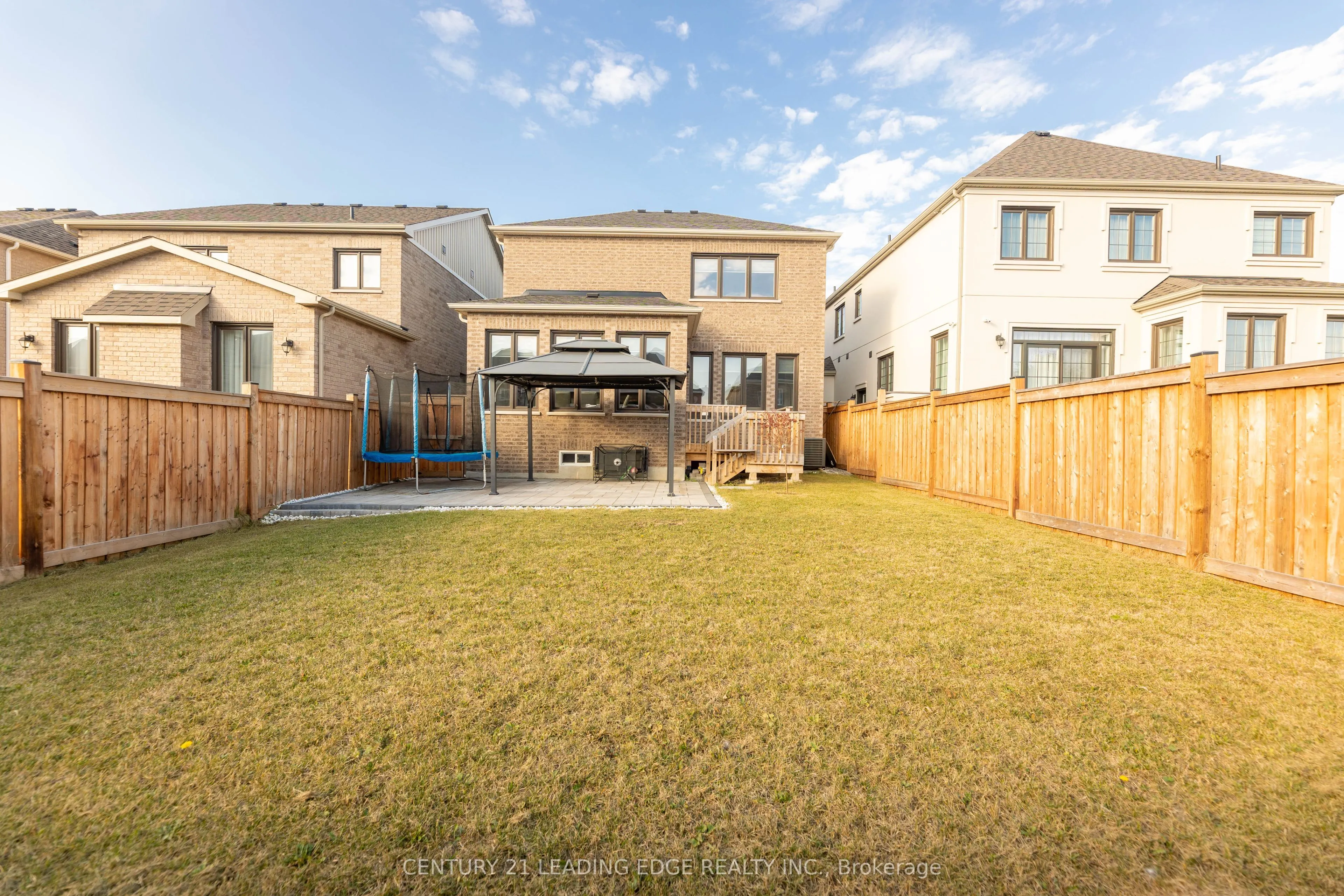 55 Bartram Crescent