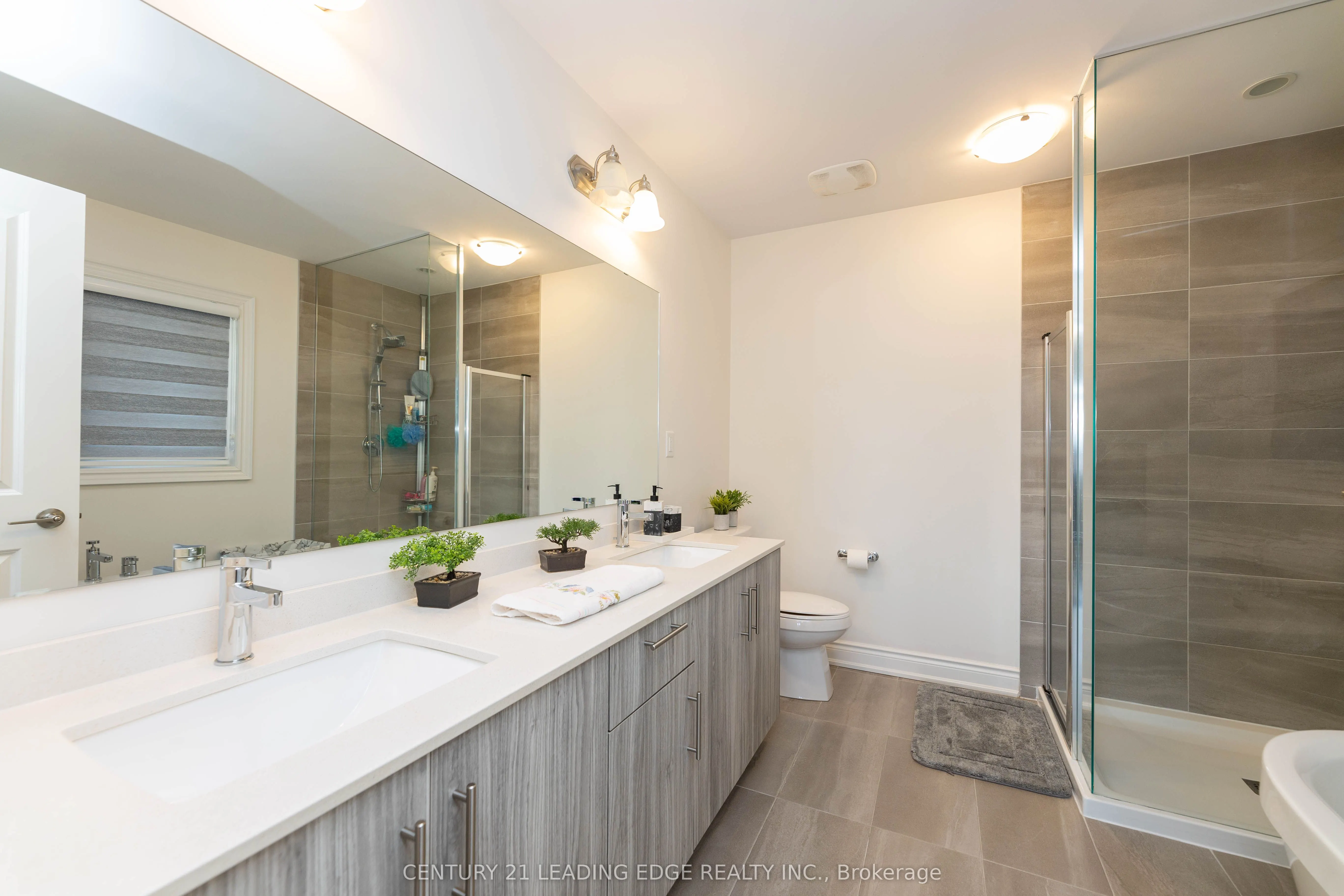 55 Bartram Crescent